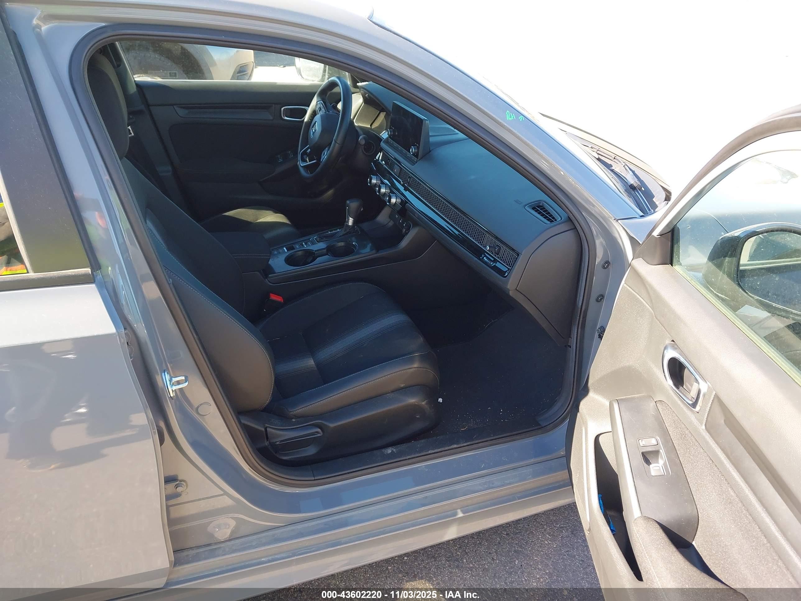 HONDA CIVIC image 5