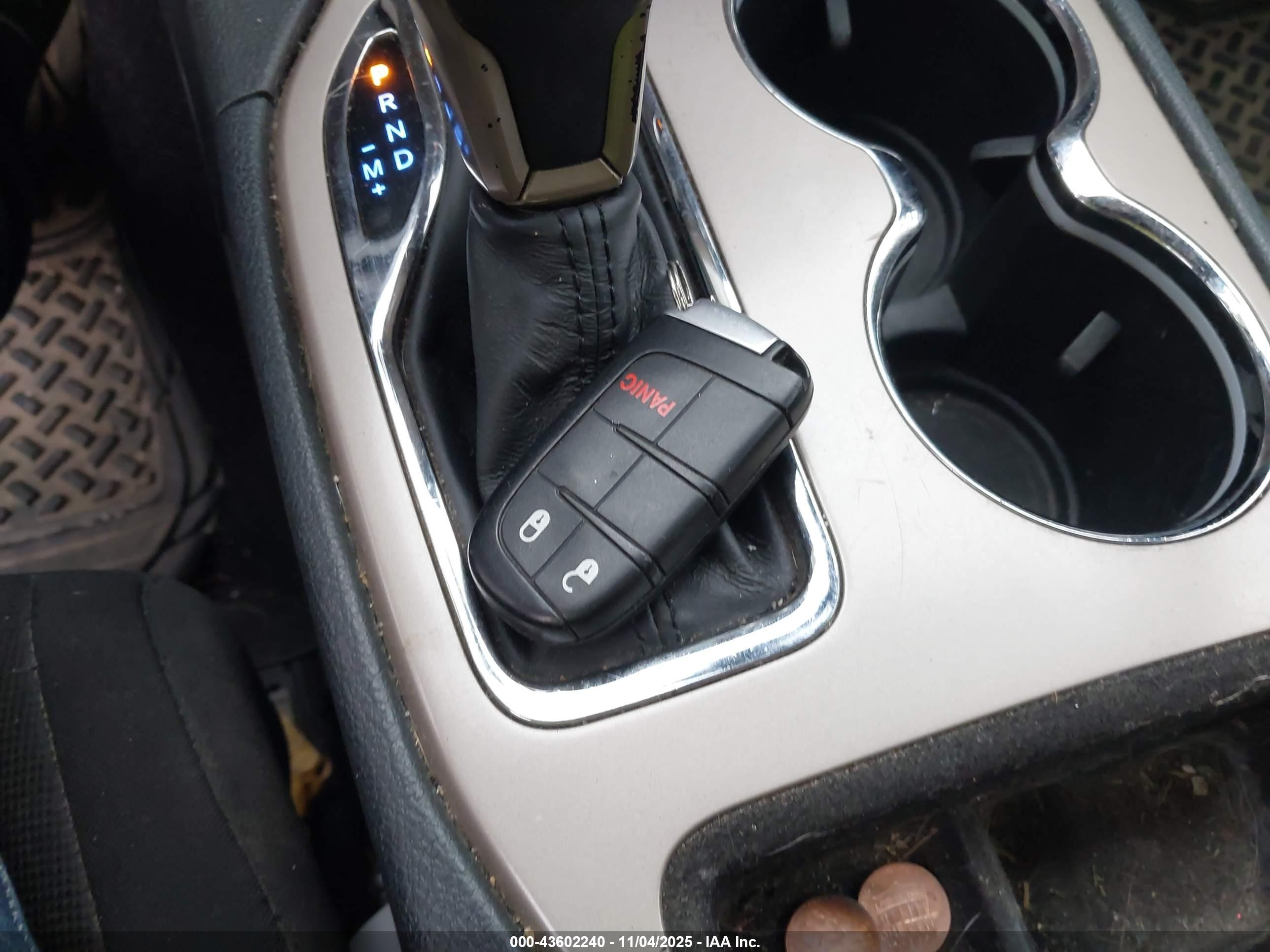 JEEP GRAND image 11