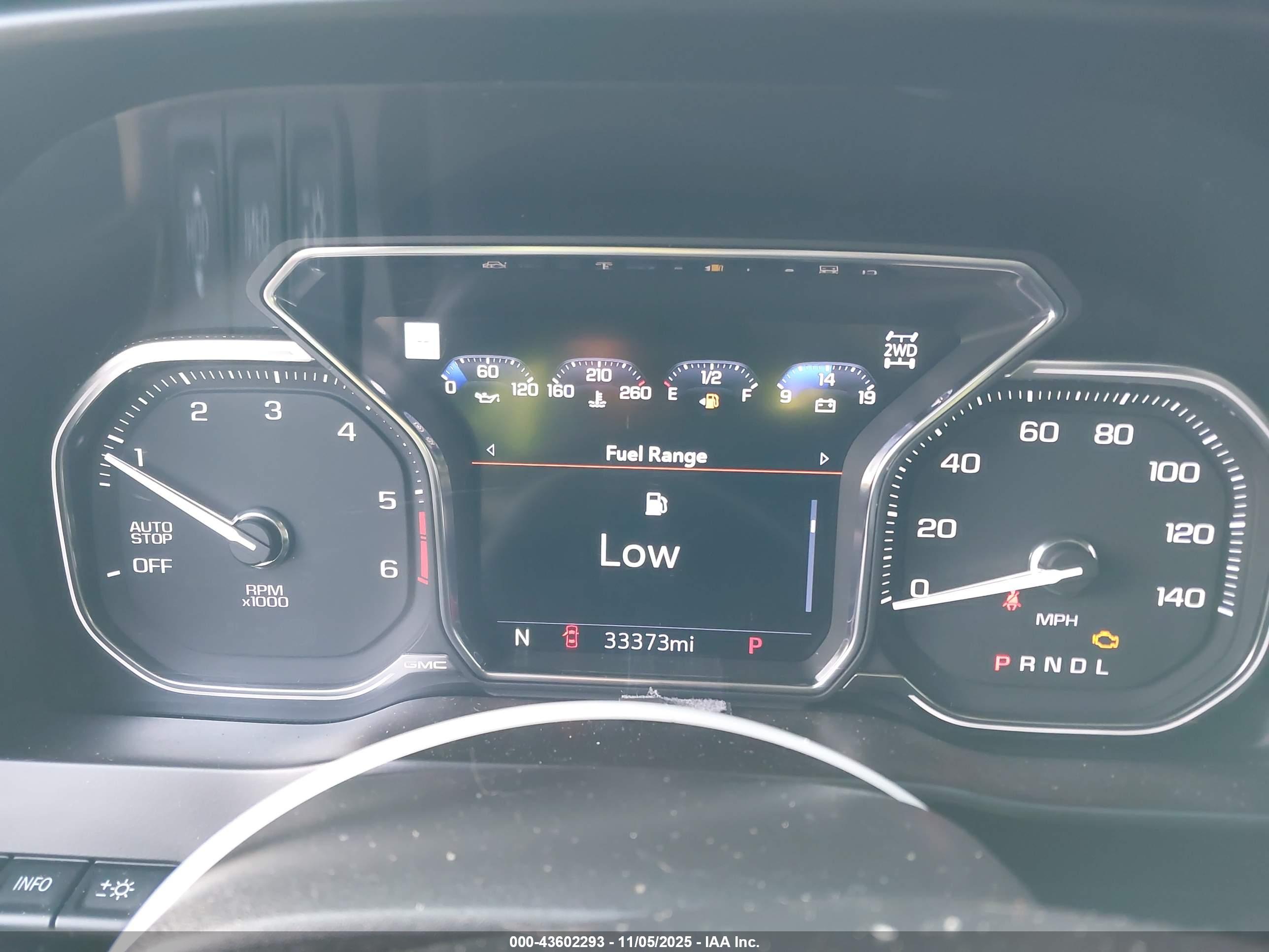 GMC SIERRA image 7