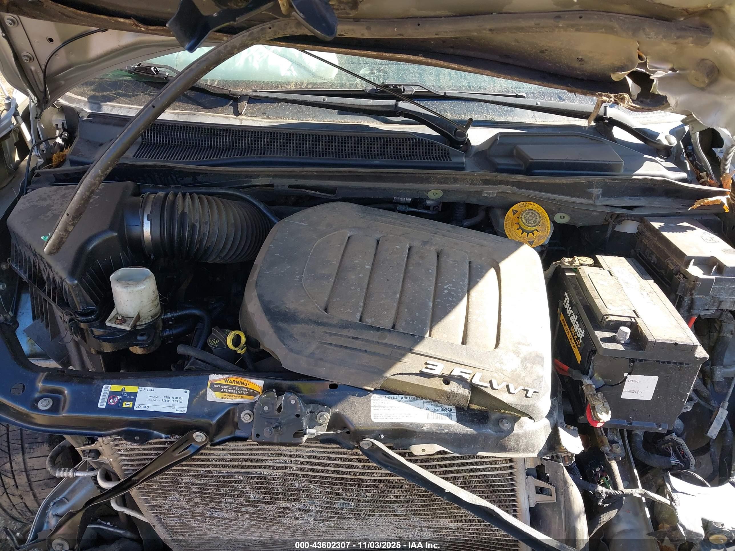 CHRYSLER TOWN image 10