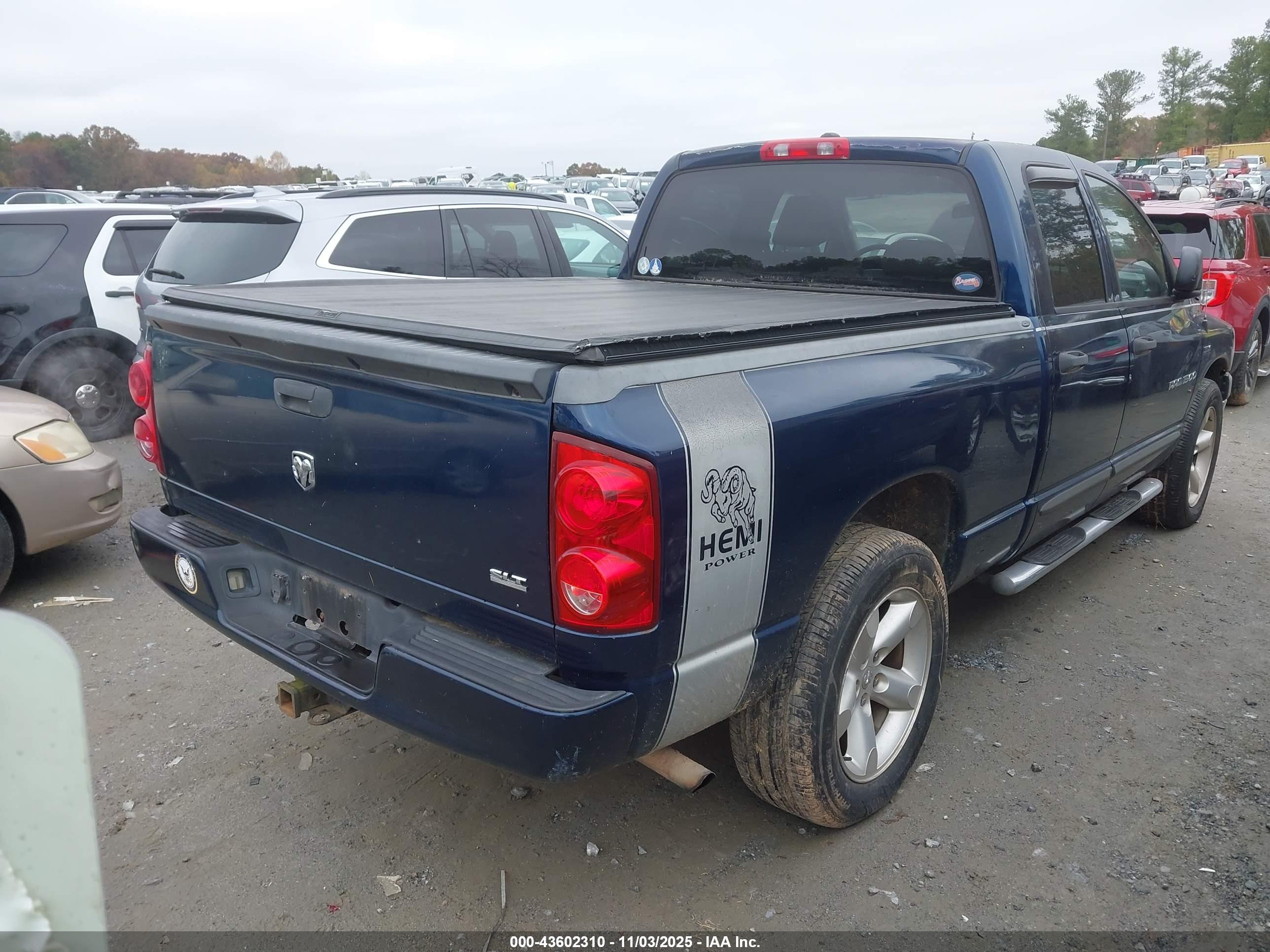 DODGE RAM image 4