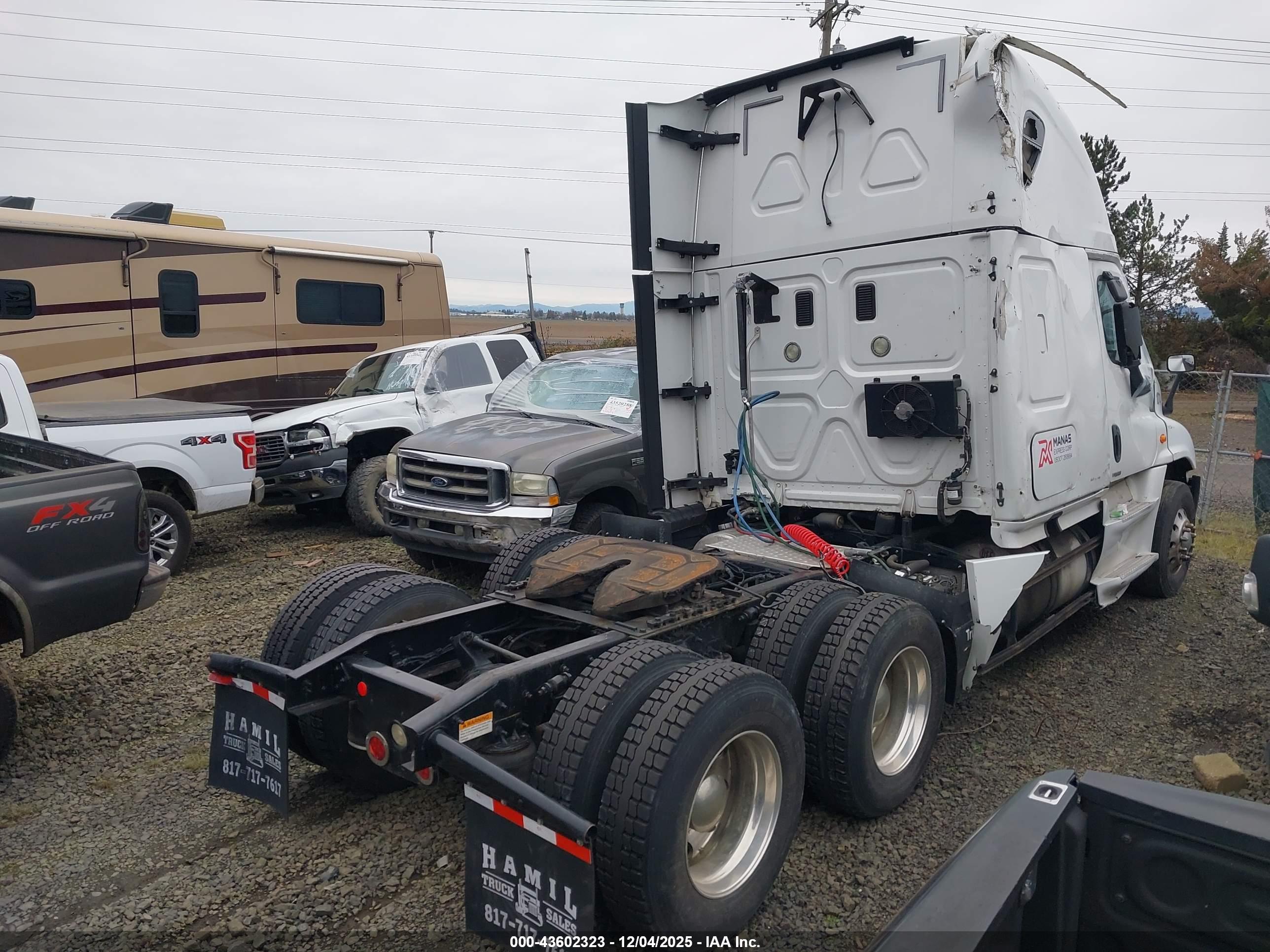 FREIGHTLINER CASCADIA image 4