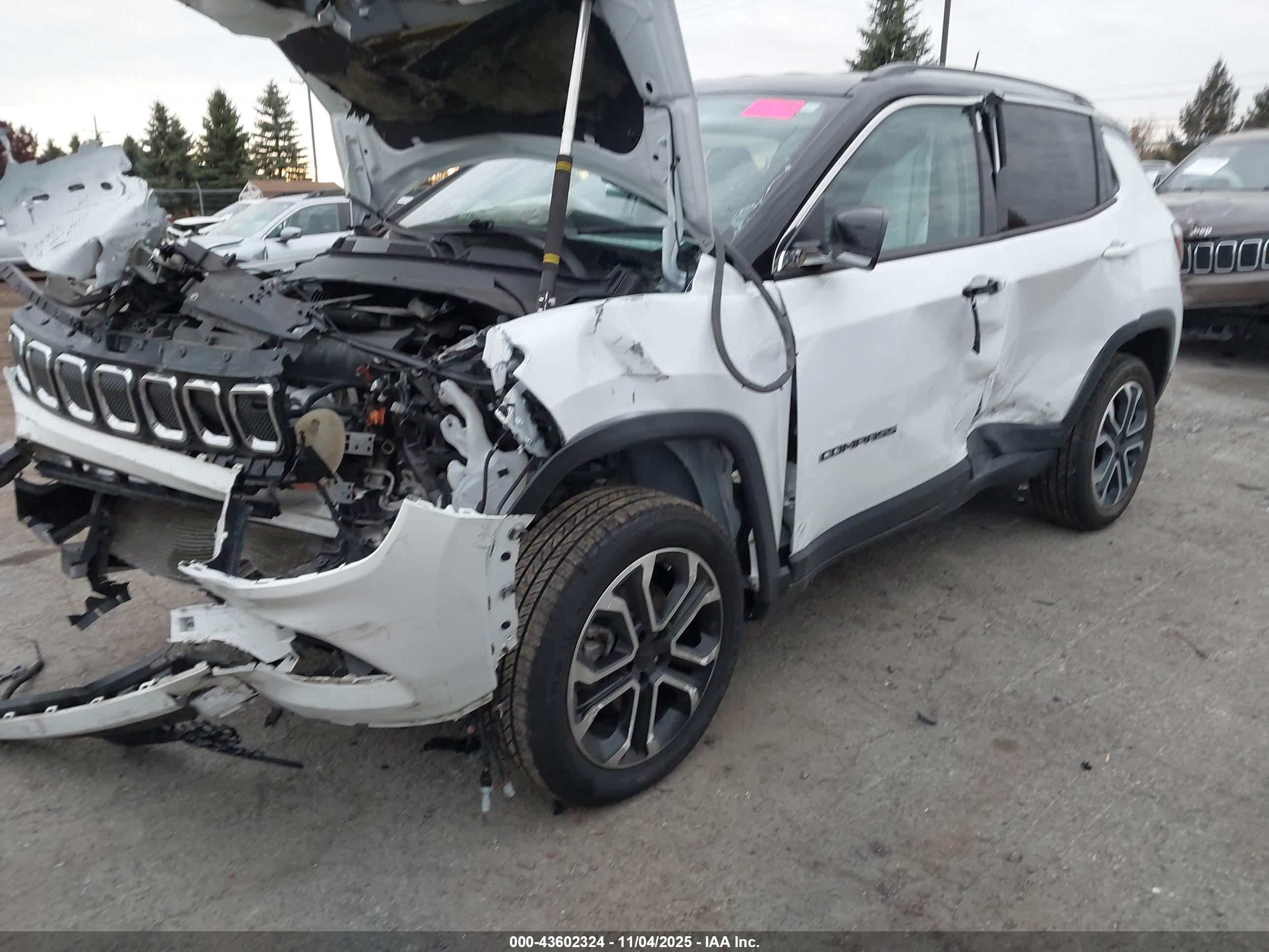 JEEP COMPASS image 2