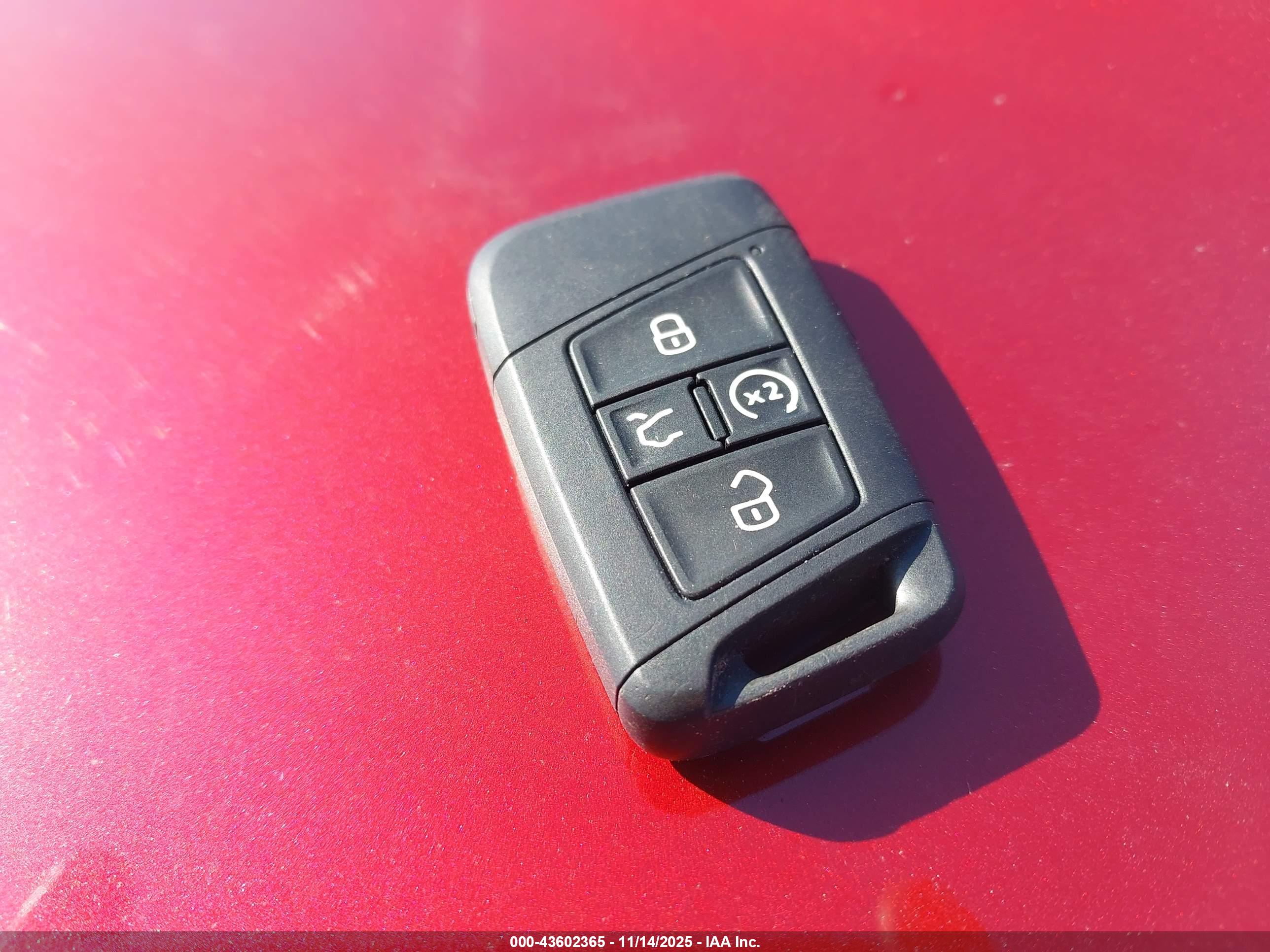 VOLKSWAGEN ATLAS image 11