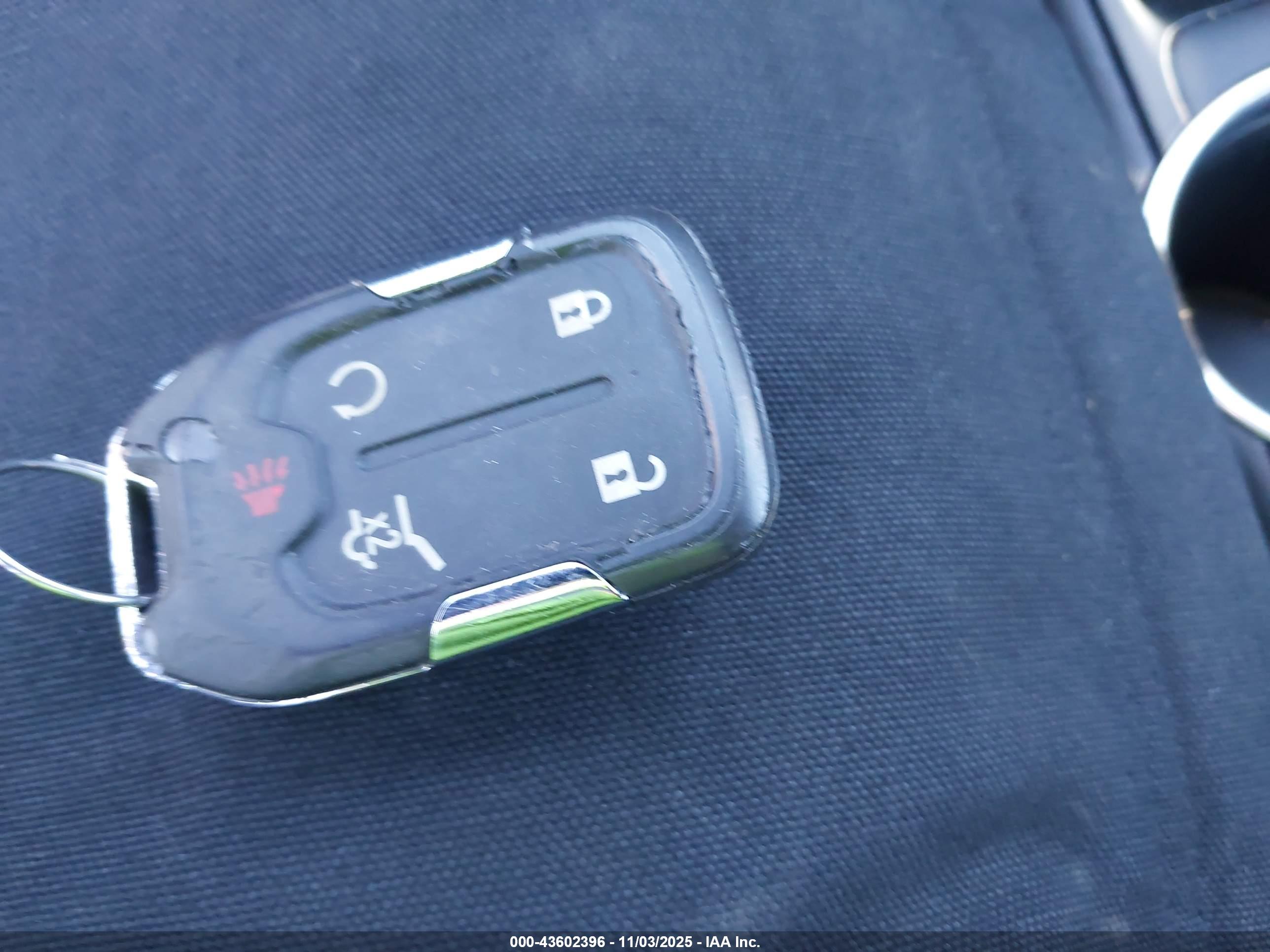 GMC TERRAIN image 11
