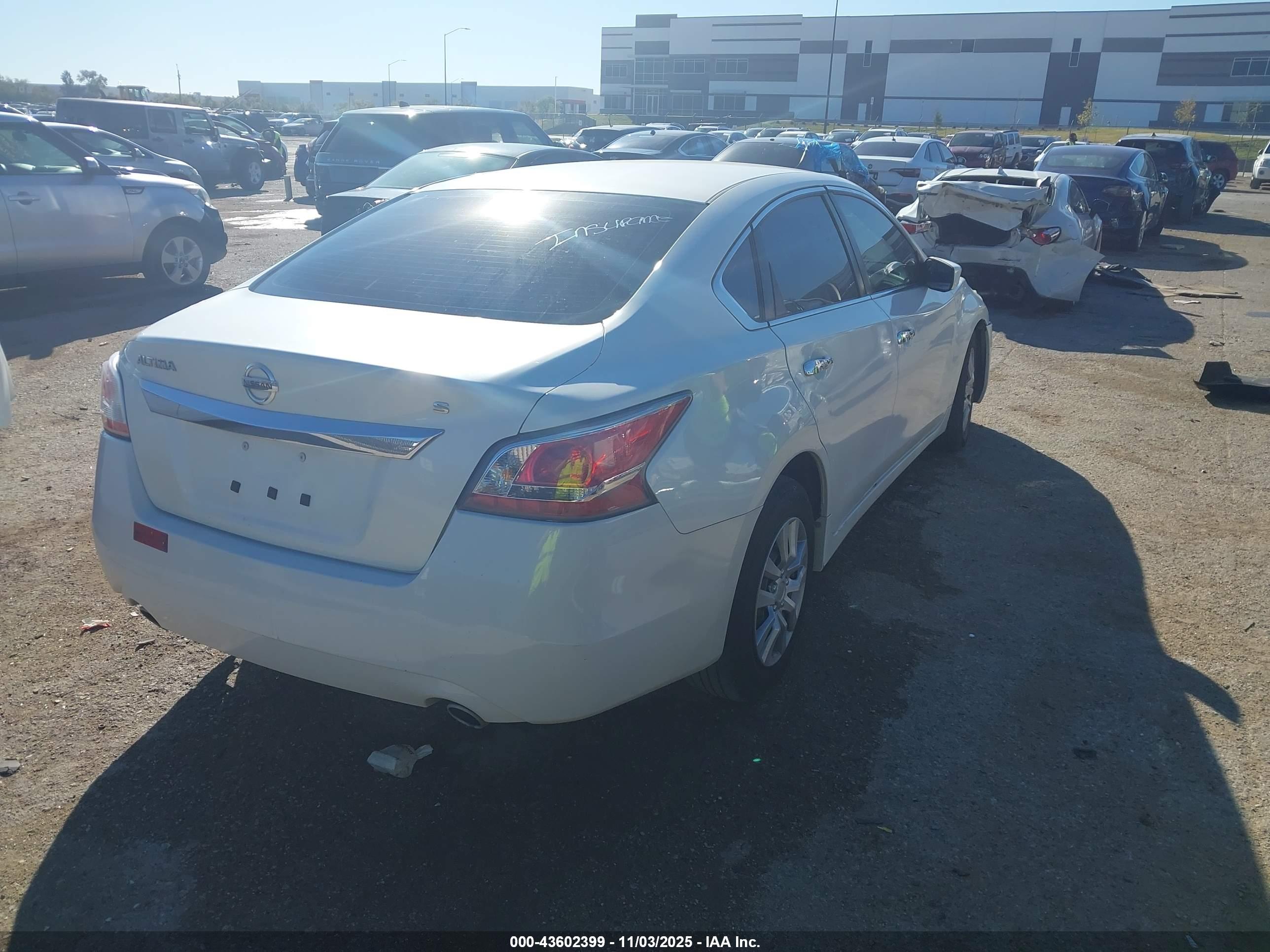 NISSAN ALTIMA image 4