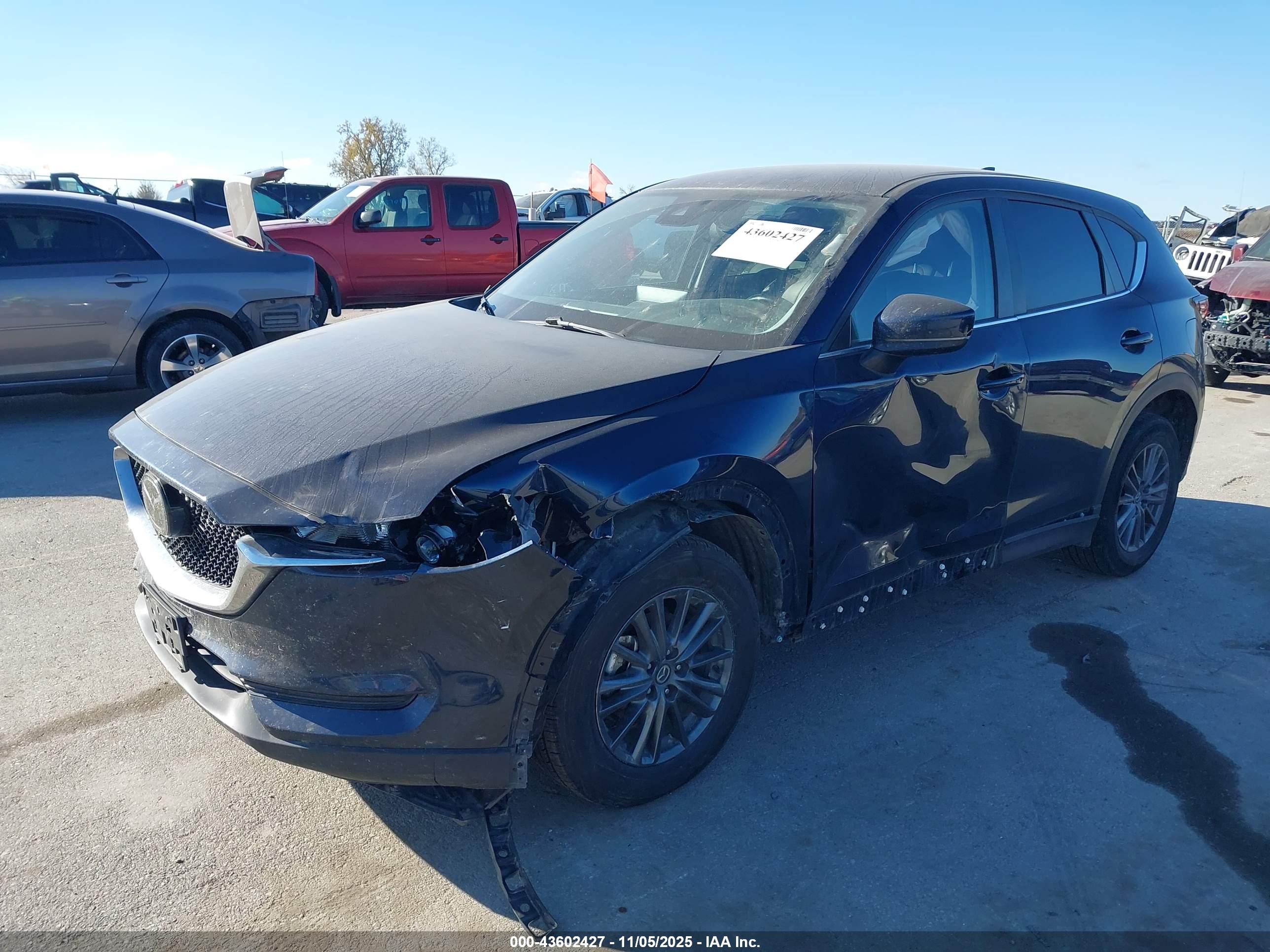 MAZDA CX-5 image 2