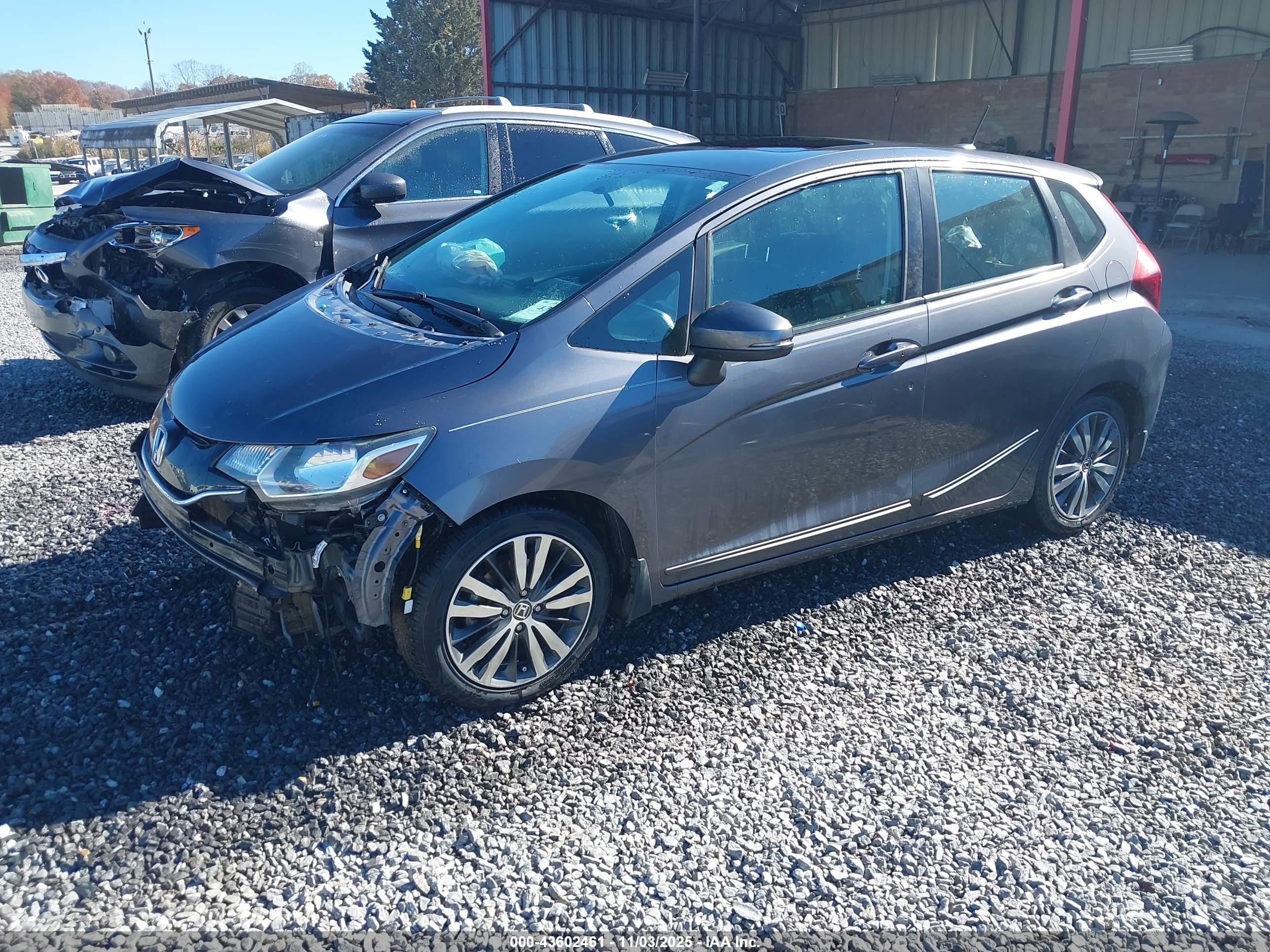HONDA FIT image 2