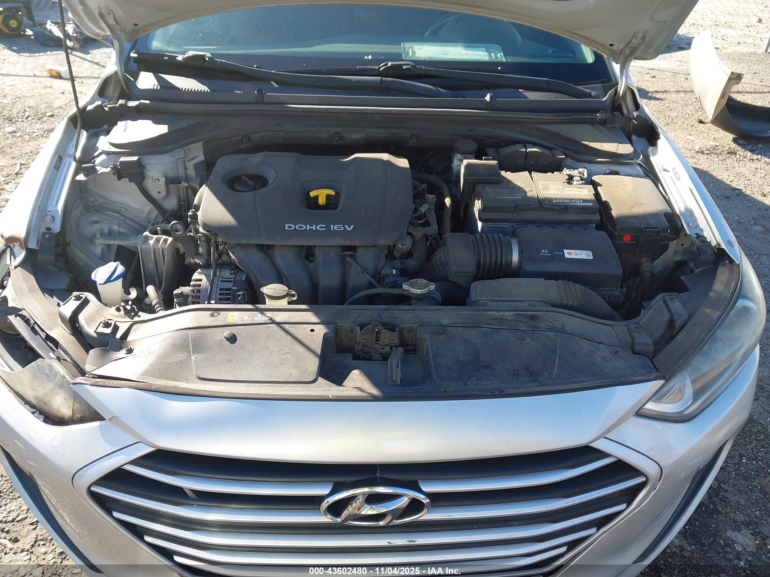 HYUNDAI ELANTRA image 10