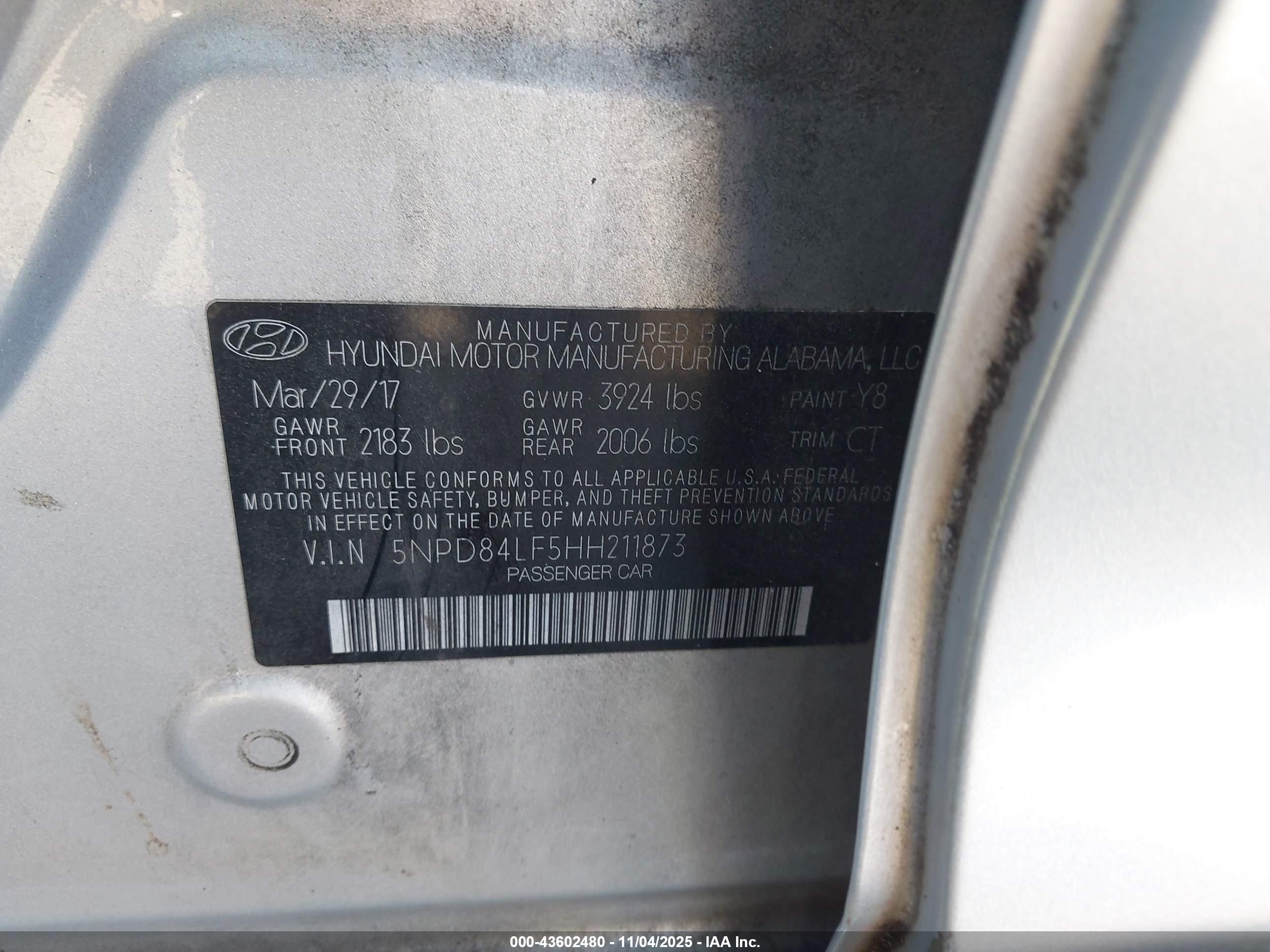HYUNDAI ELANTRA image 9