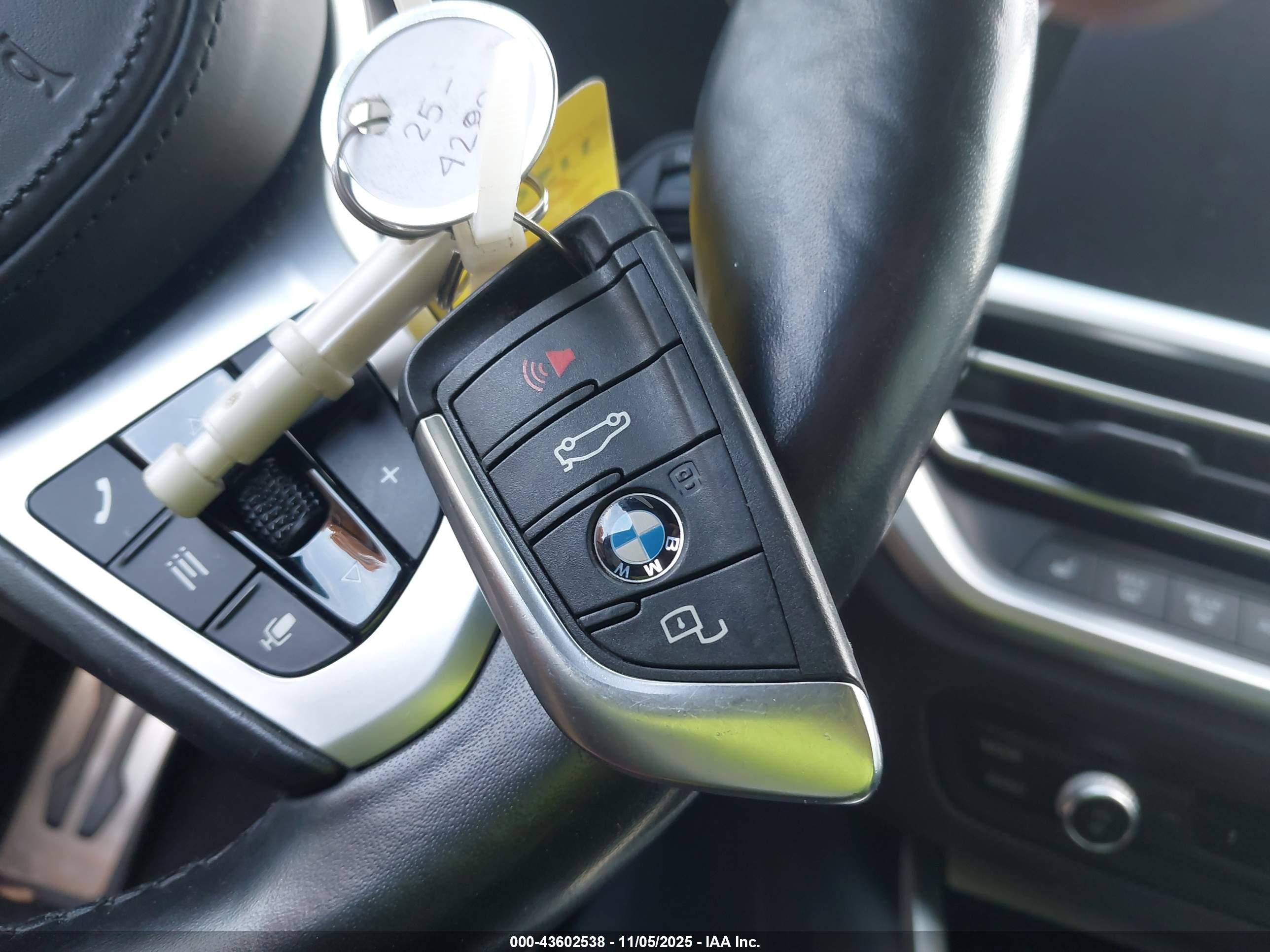 BMW 330I image 11