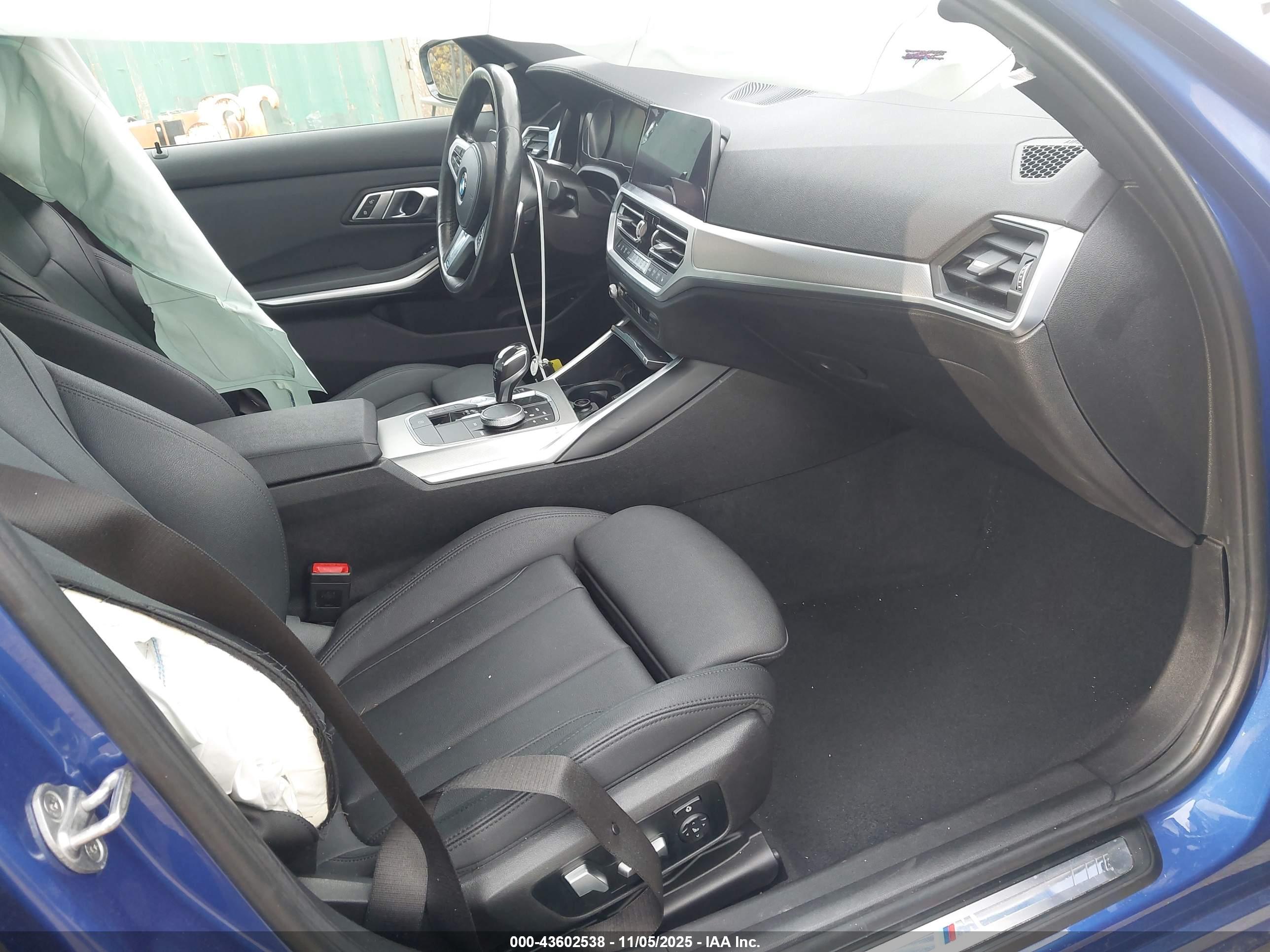 BMW 330I image 5