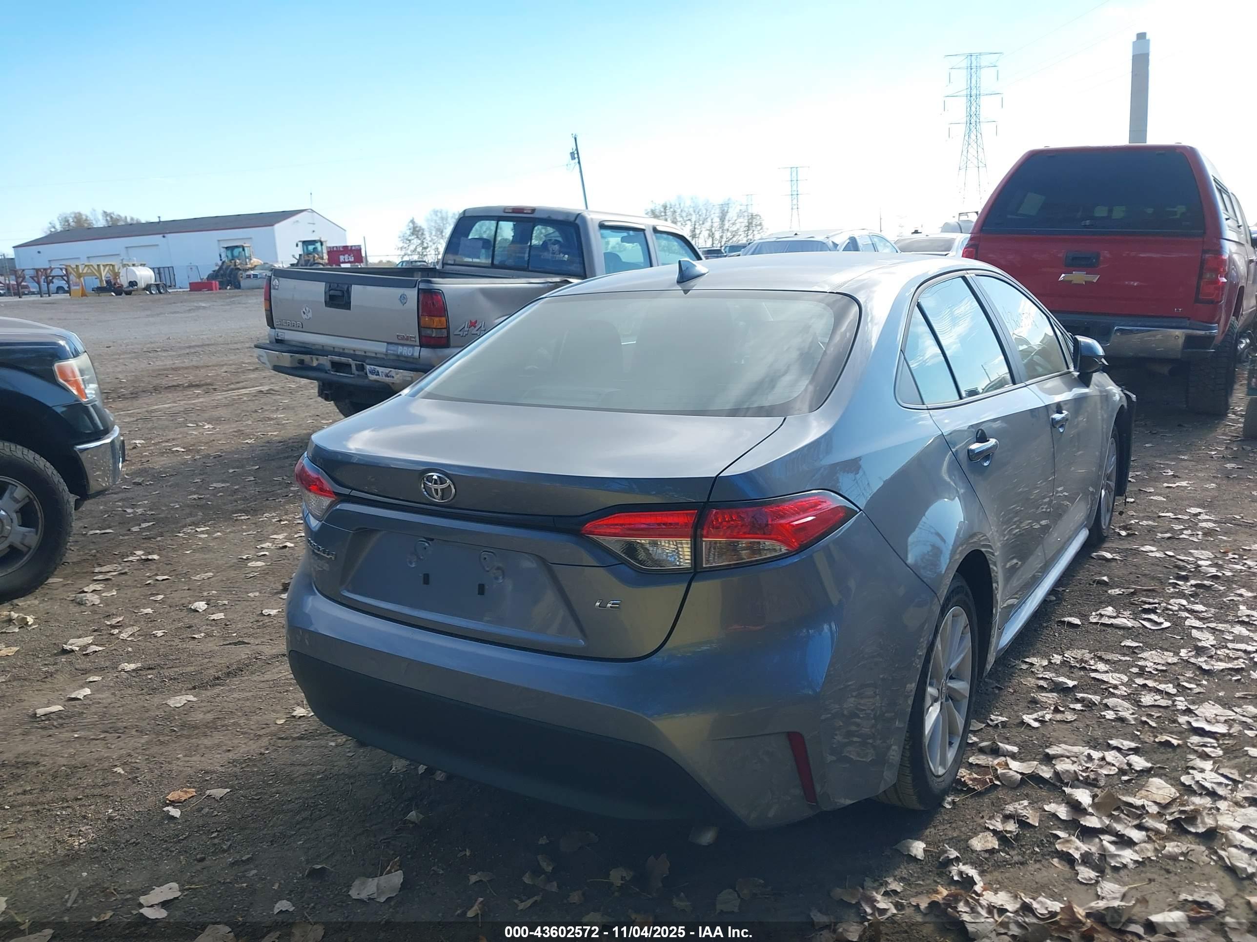 TOYOTA COROLLA image 4