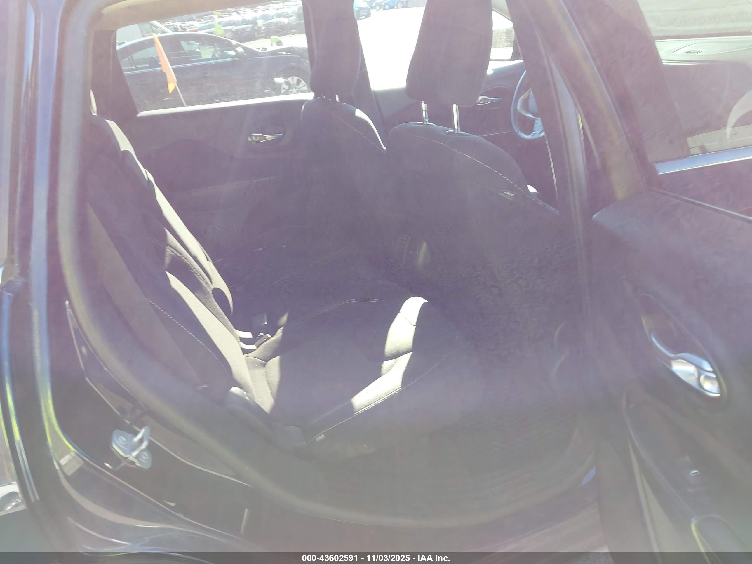 JEEP CHEROKEE image 8