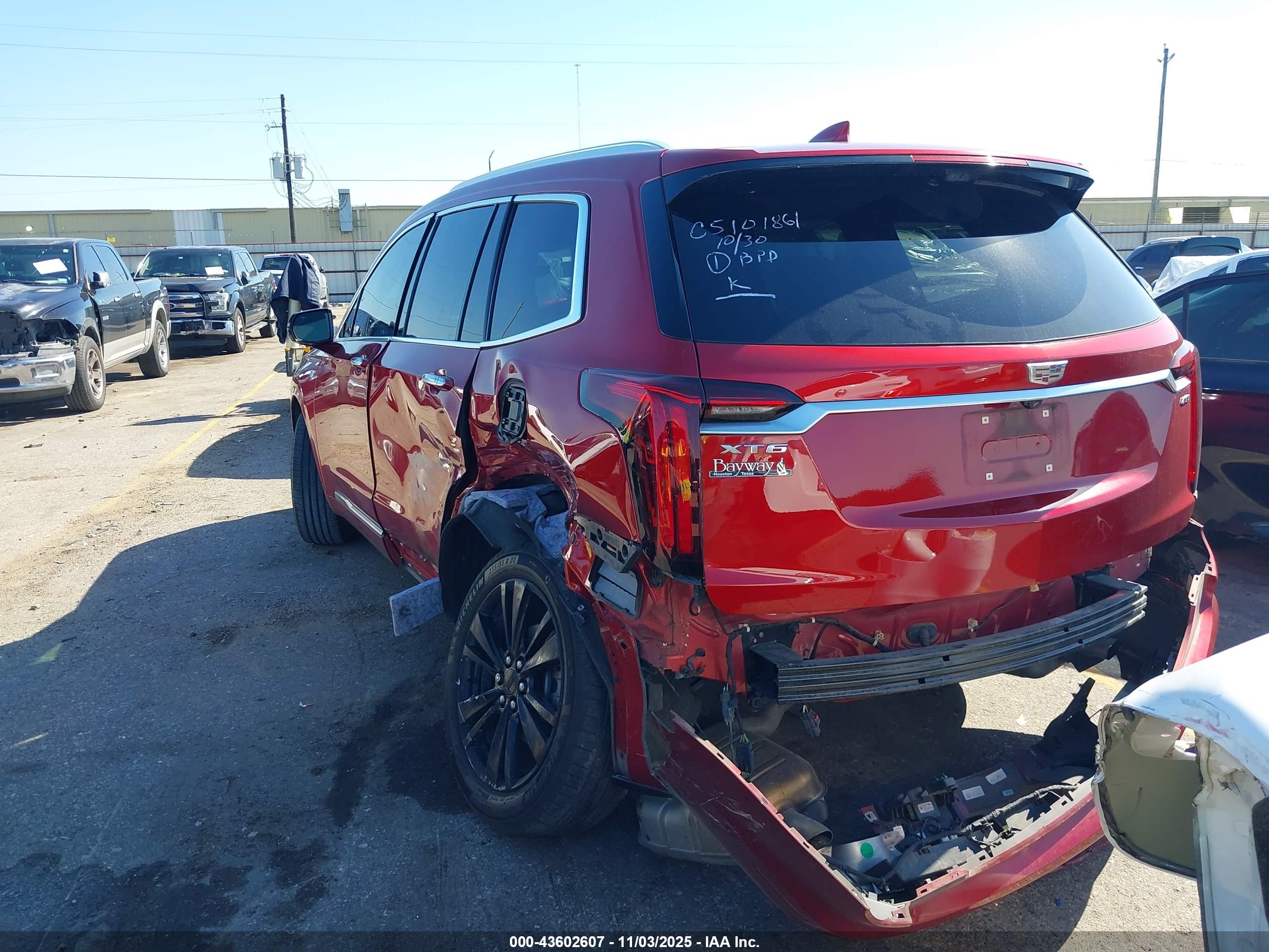 CADILLAC XT6 image 3