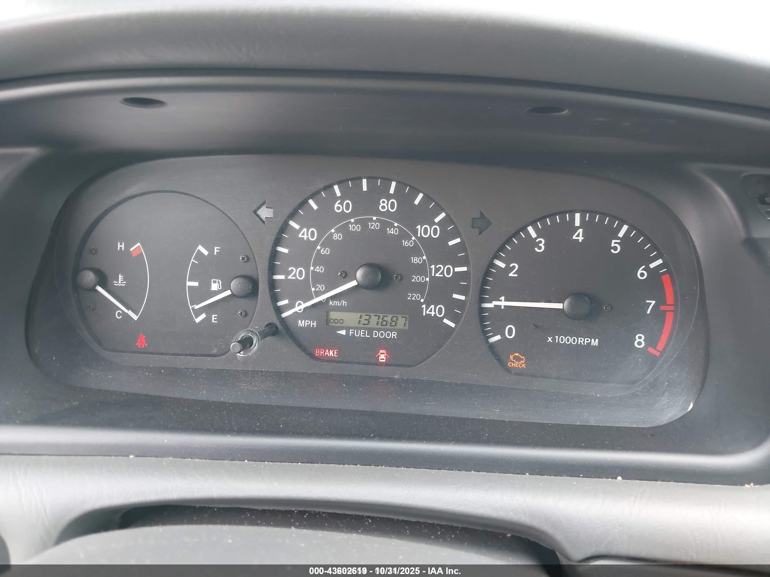 TOYOTA CAMRY image 7