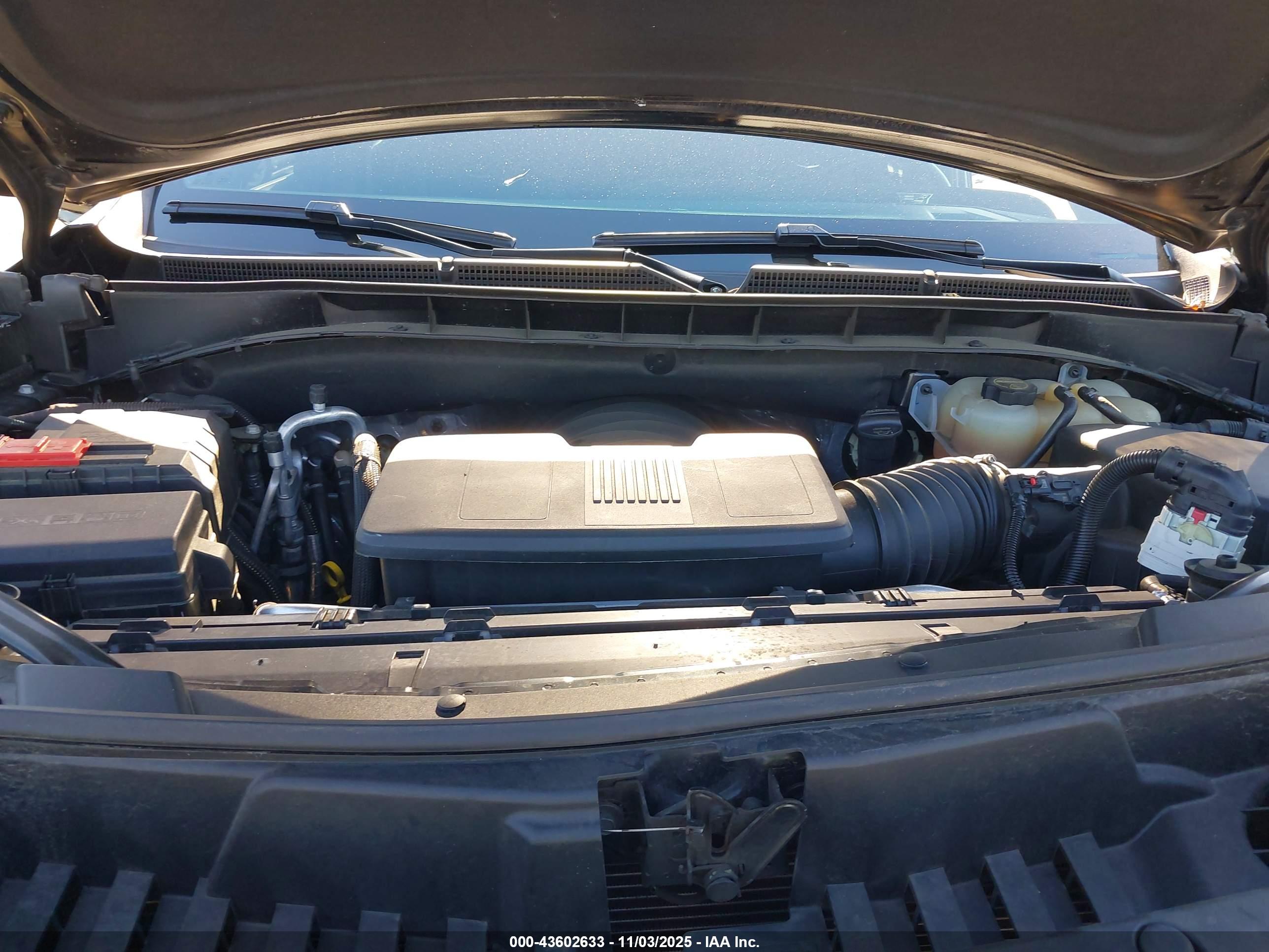CADILLAC ESCALADE image 10