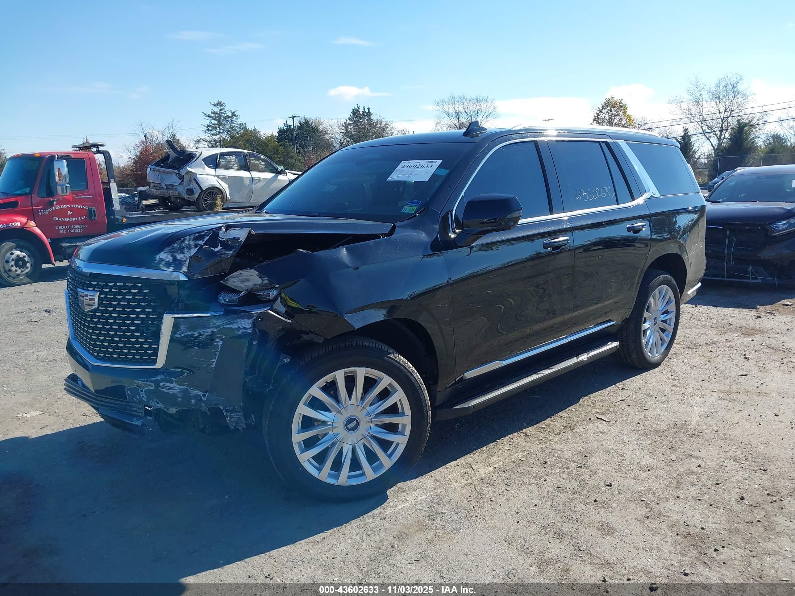 CADILLAC ESCALADE image 2