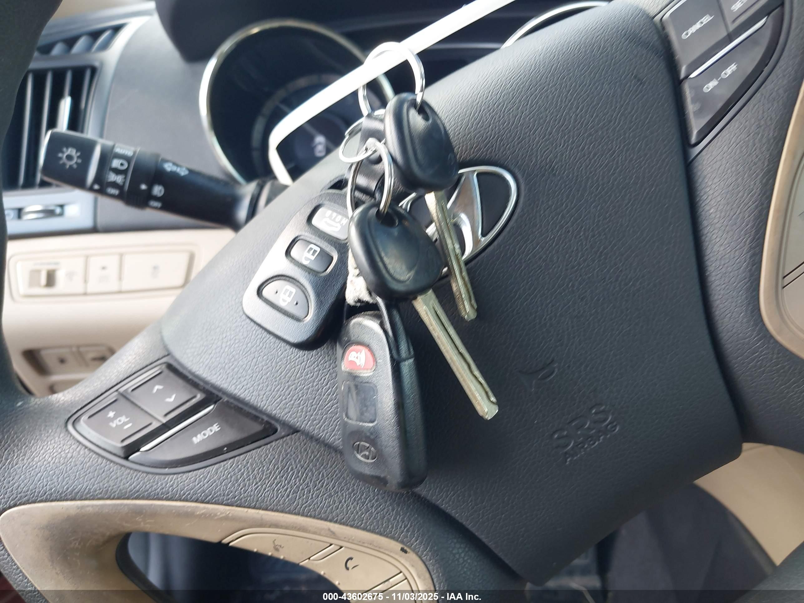 HYUNDAI SONATA image 11