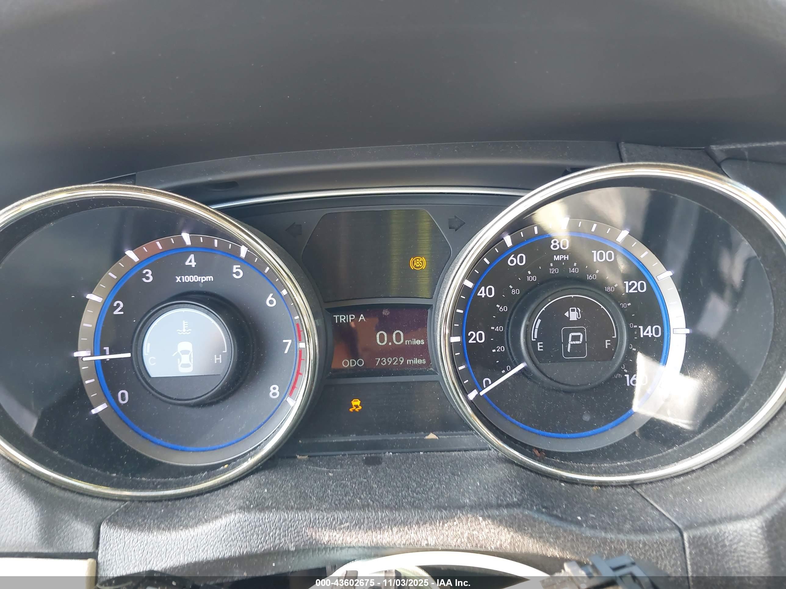 HYUNDAI SONATA image 7