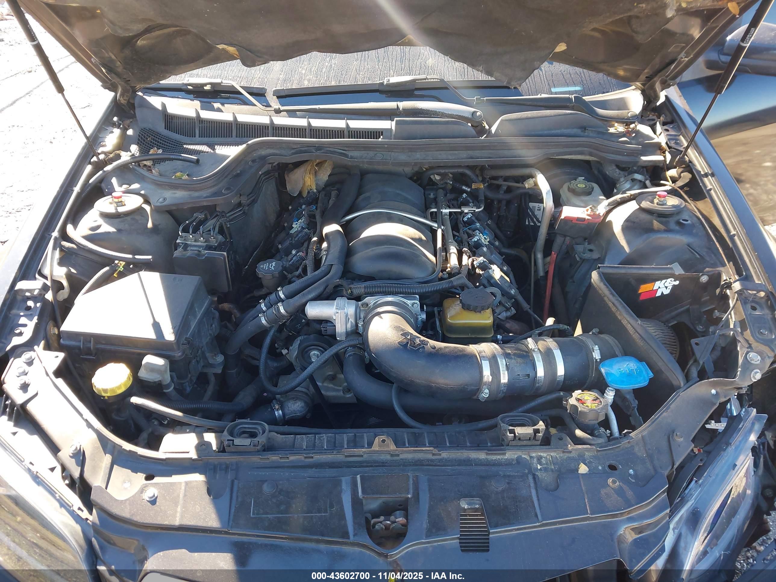 PONTIAC G8 image 10