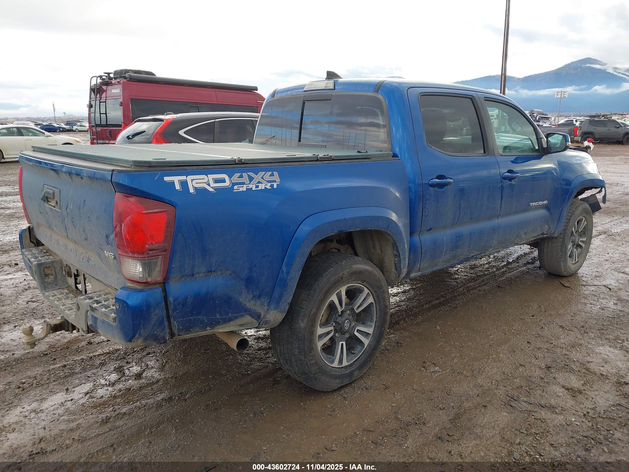 TOYOTA TACOMA image 4