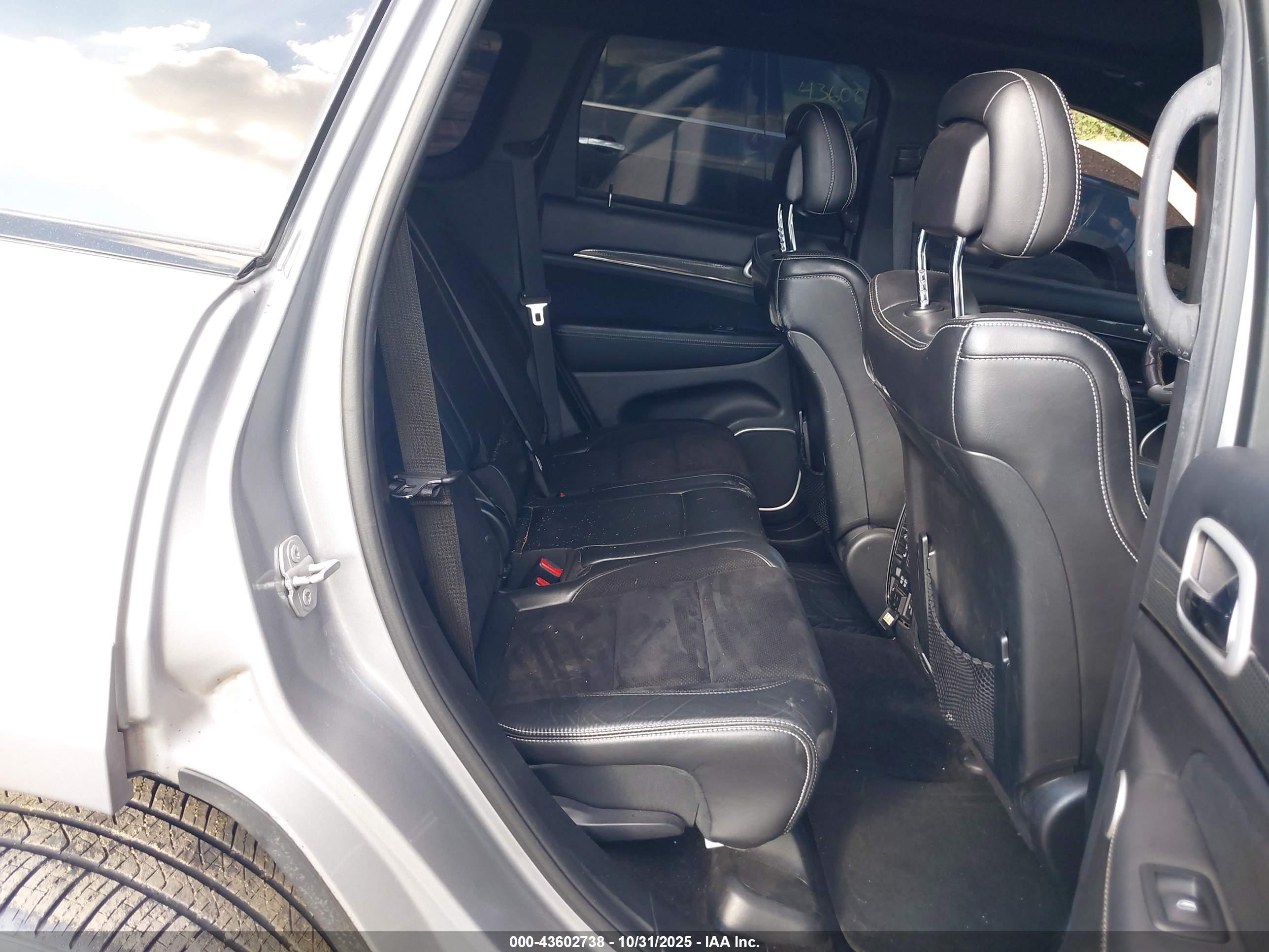 JEEP GRAND image 8