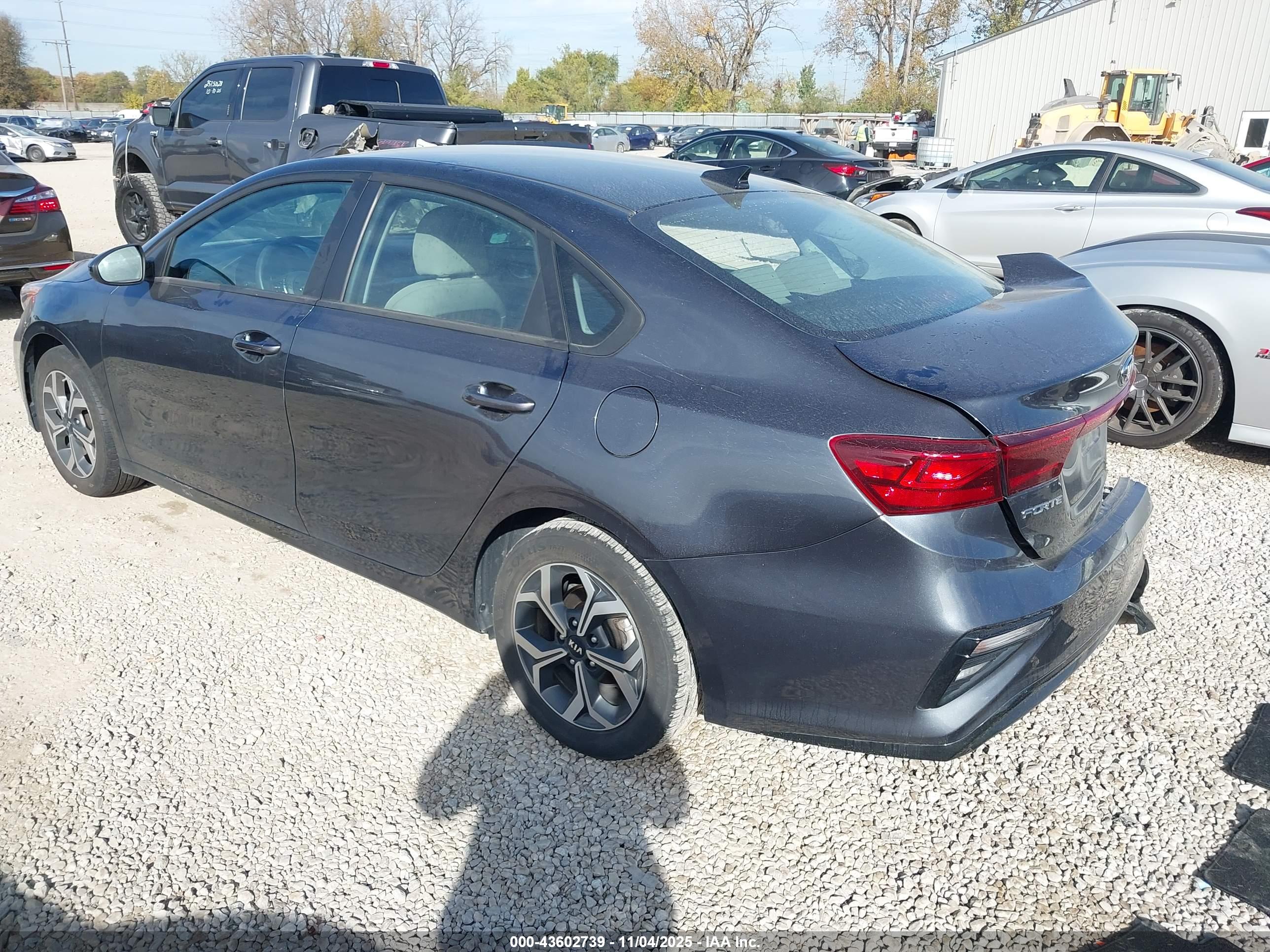 KIA FORTE image 3