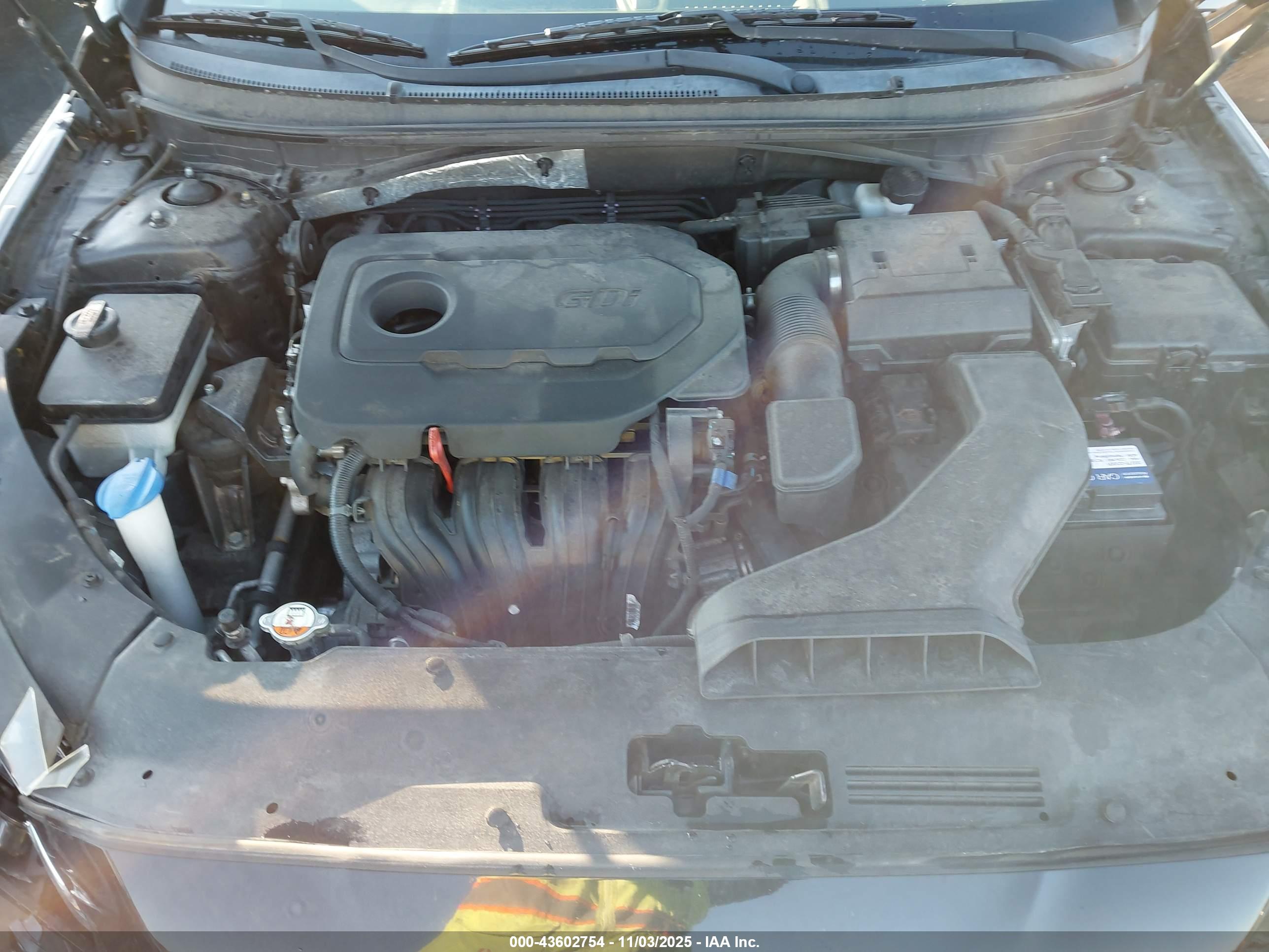 HYUNDAI SONATA image 10