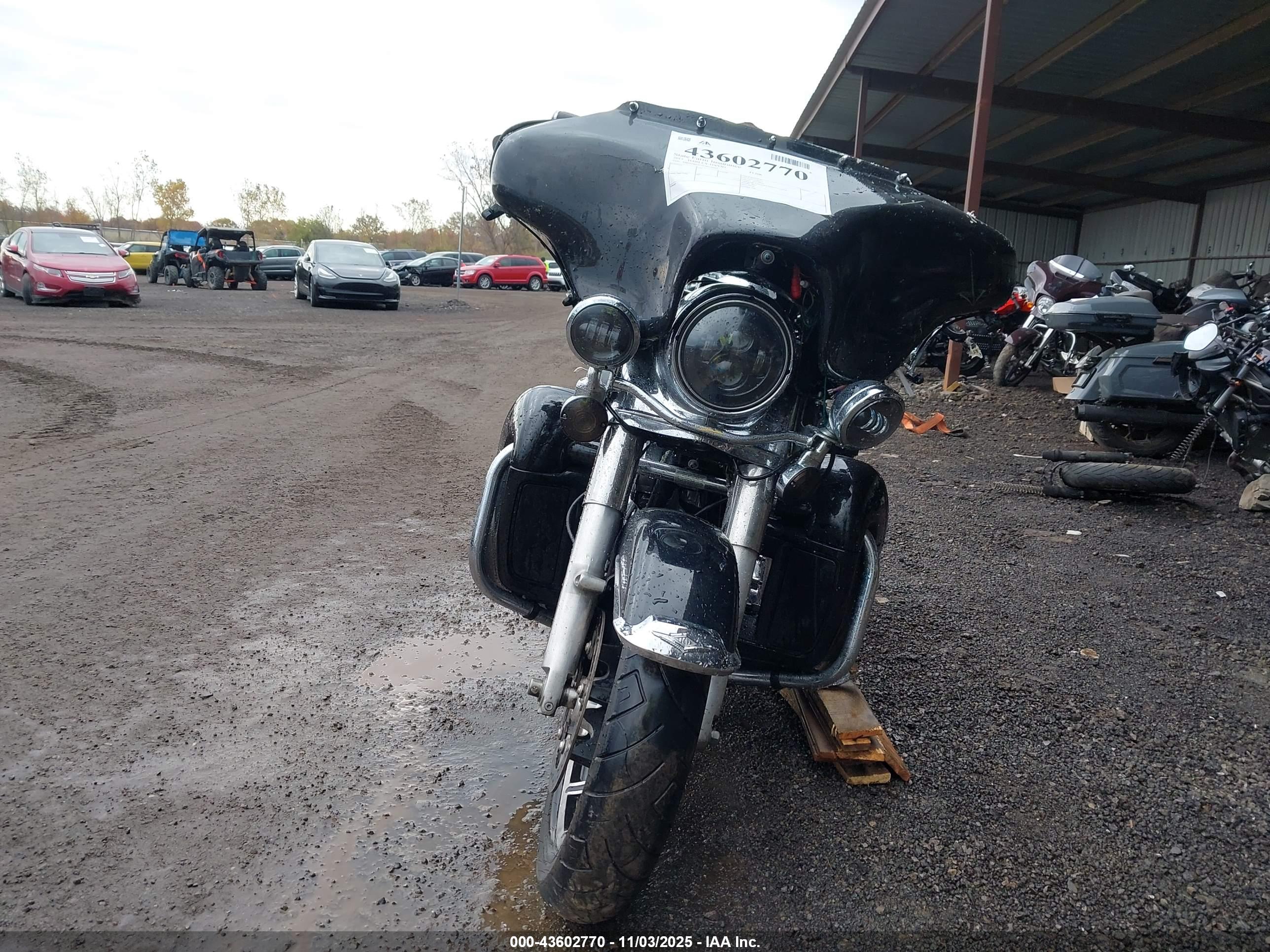 HARLEY-DAVIDSON FLHR image 5