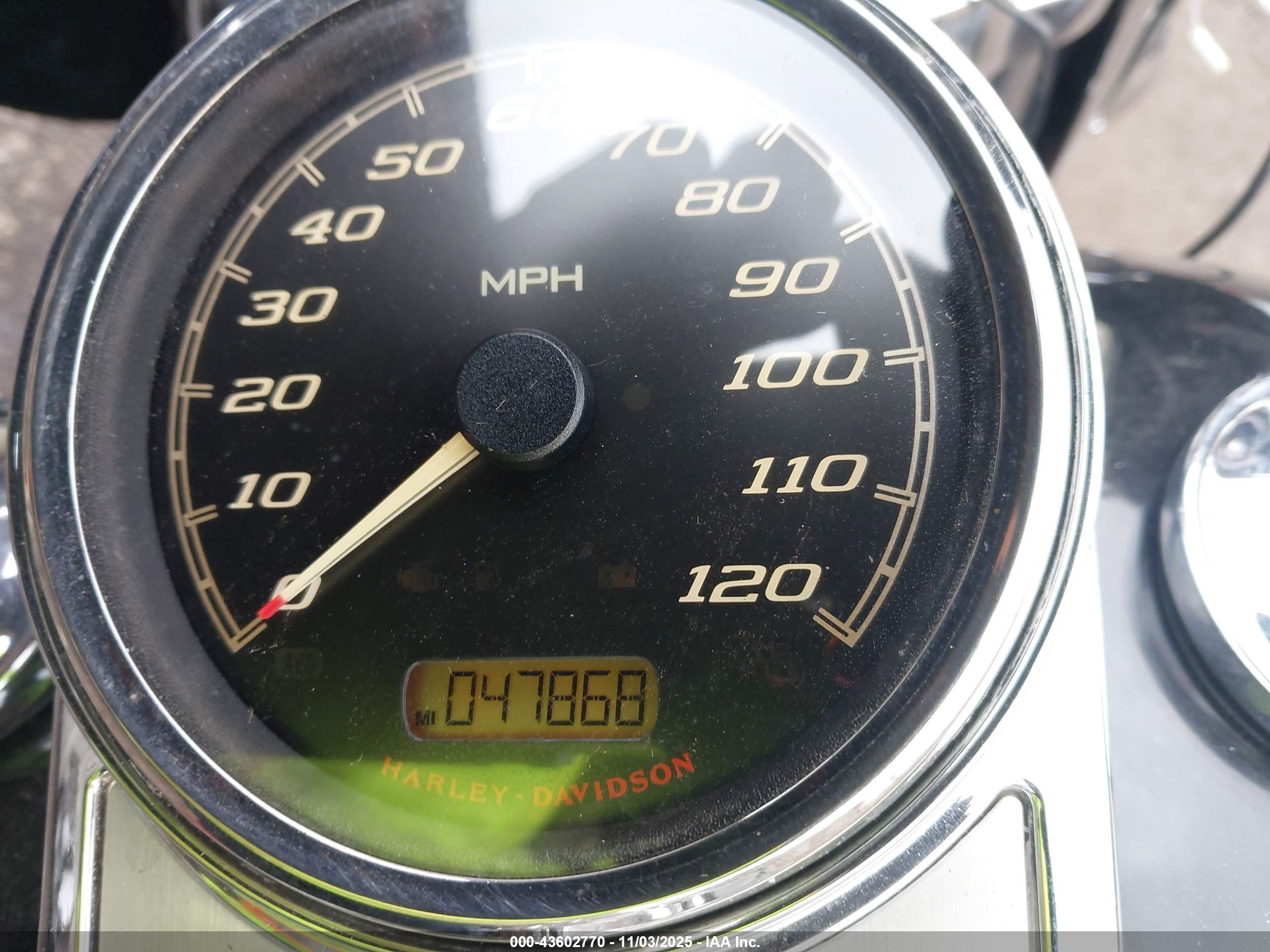 HARLEY-DAVIDSON FLHR image 7