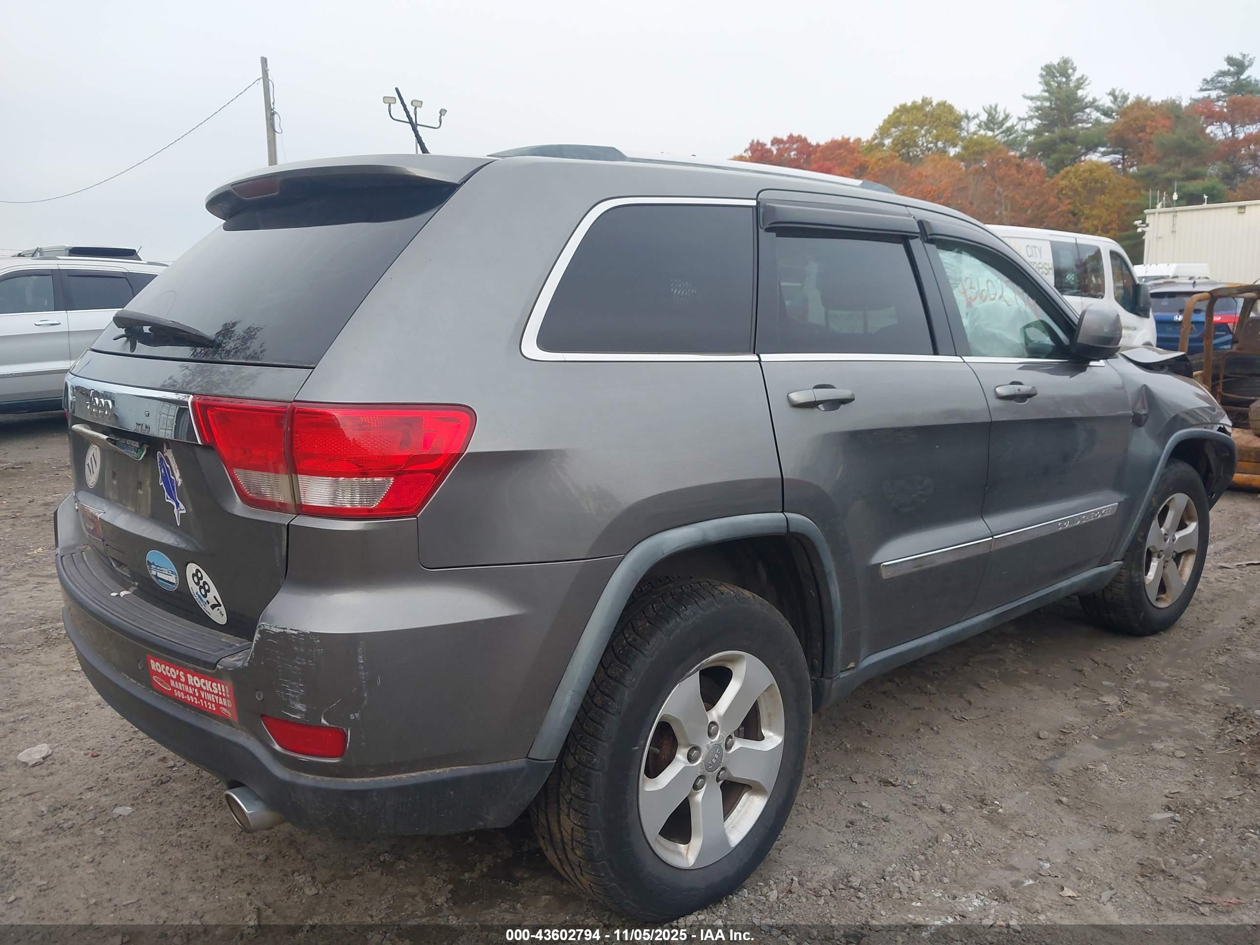 JEEP GRAND image 4
