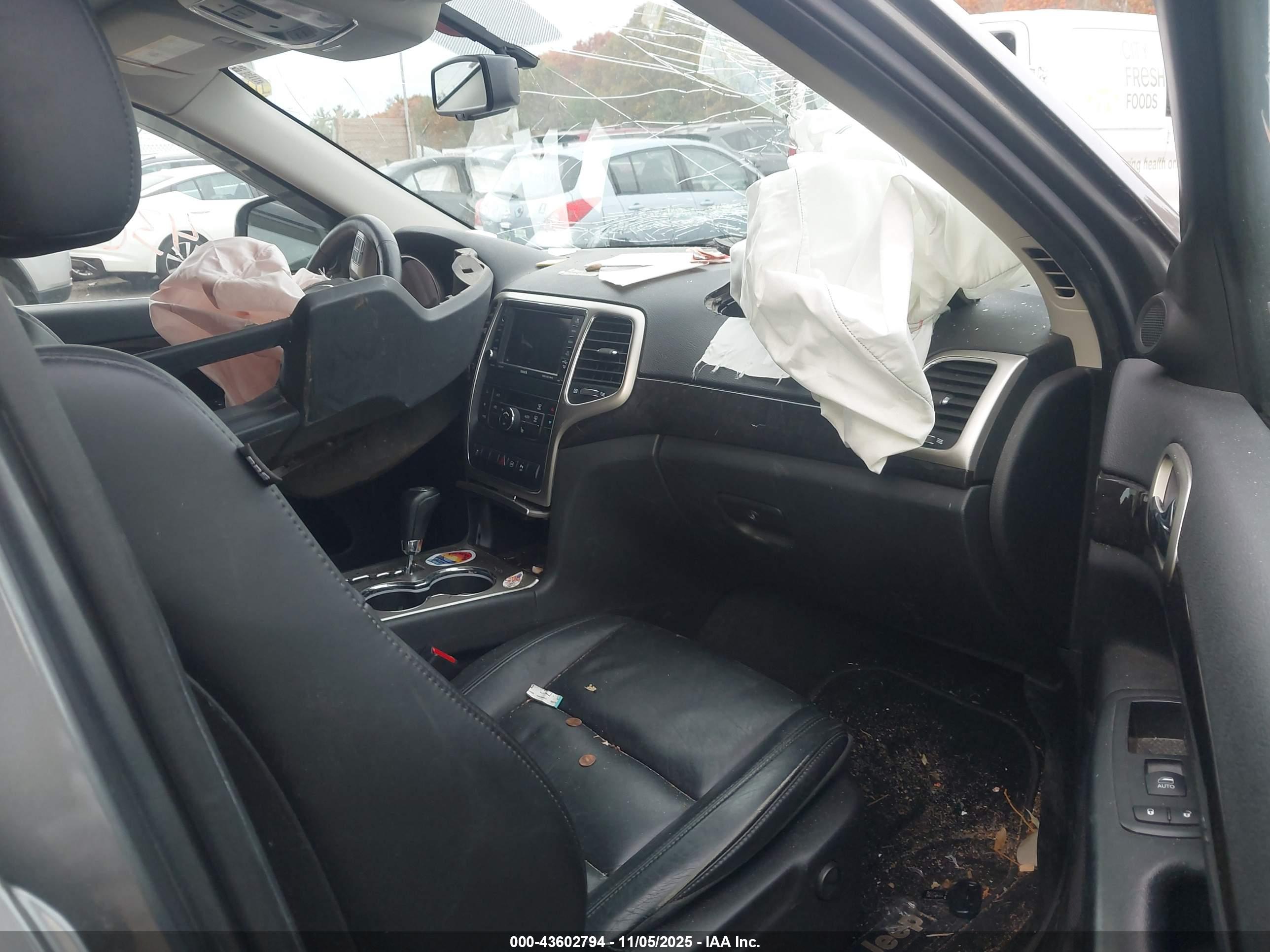 JEEP GRAND image 5