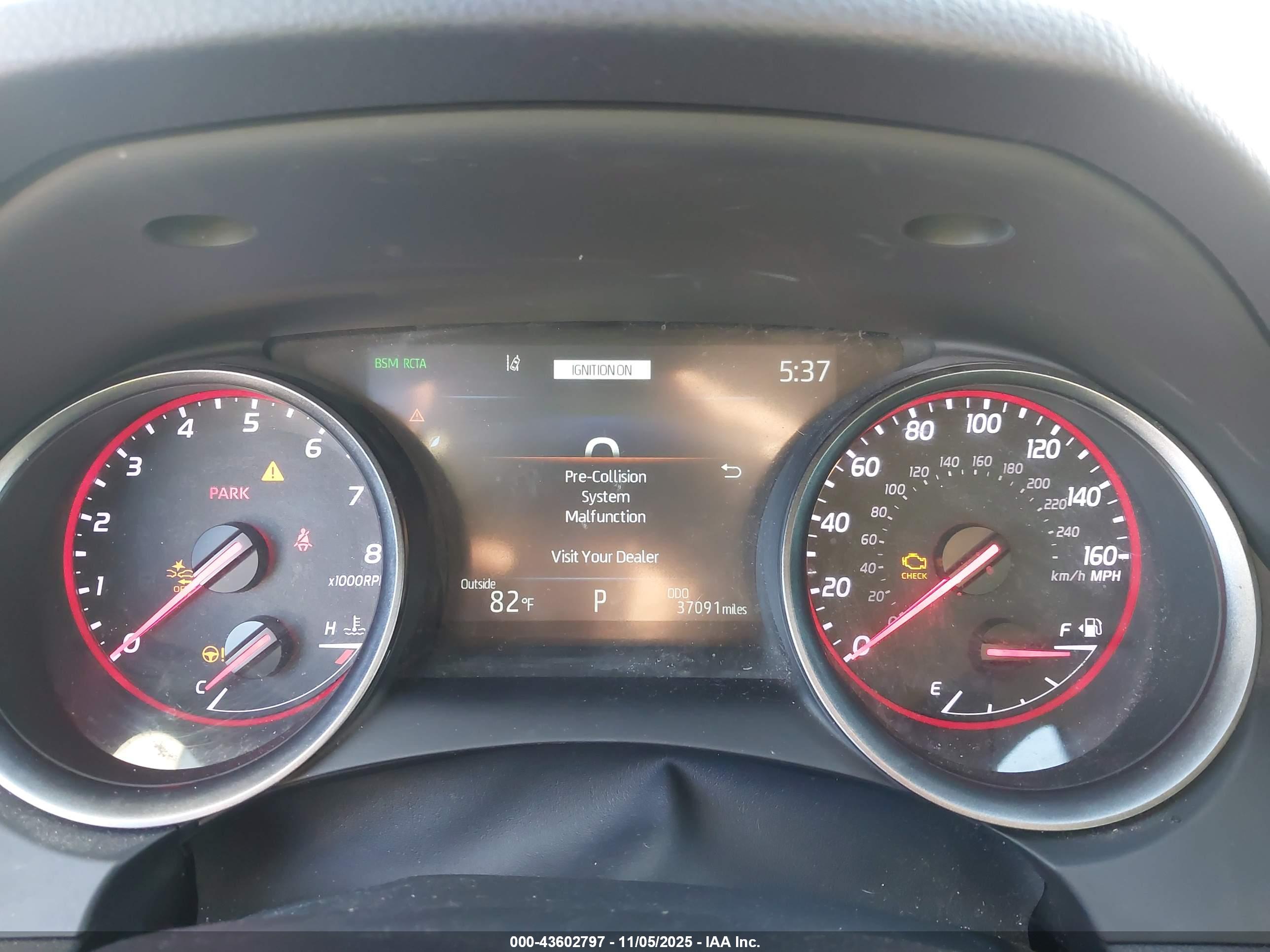 TOYOTA CAMRY image 7