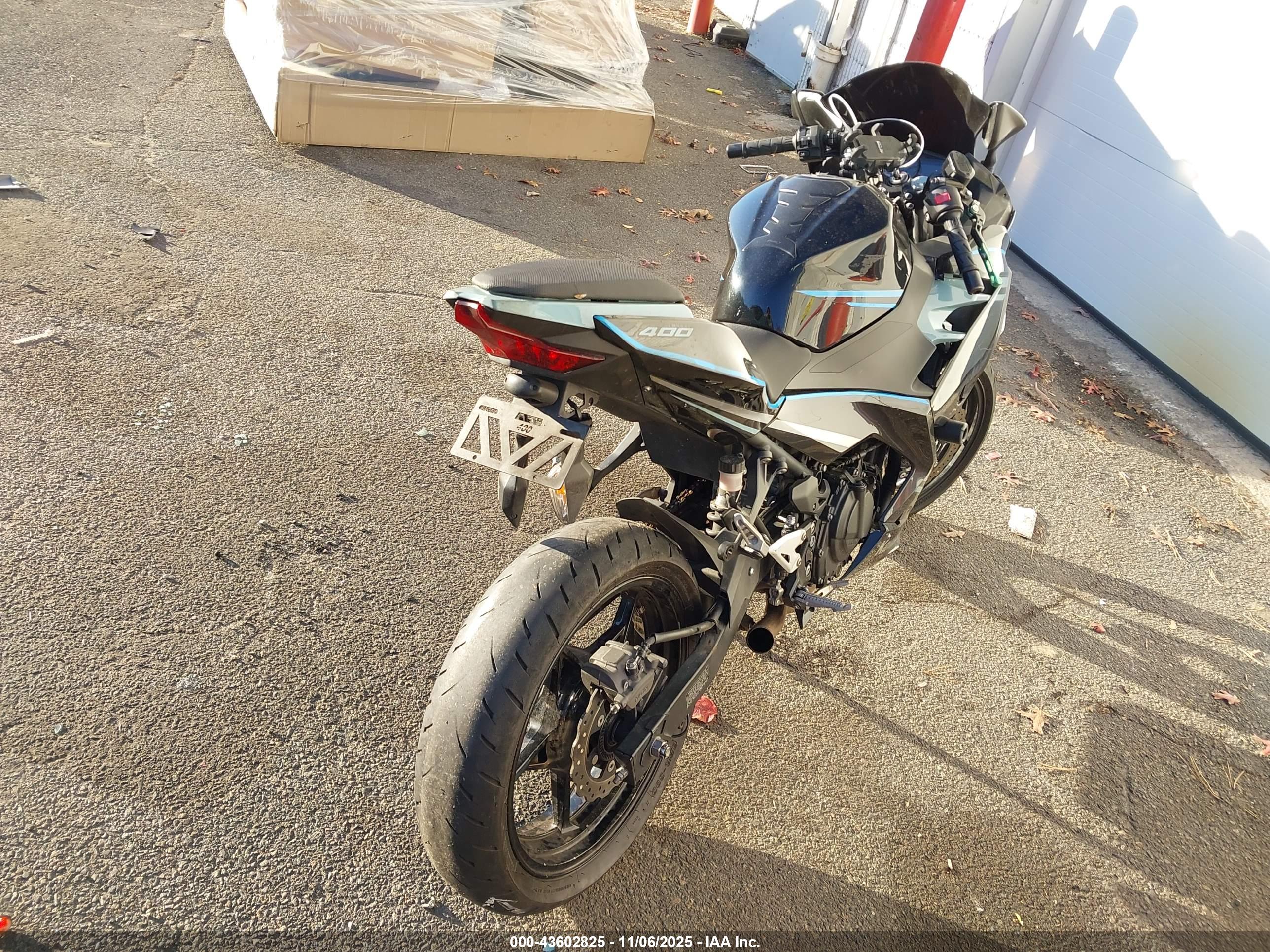 KAWASAKI EX400 image 4