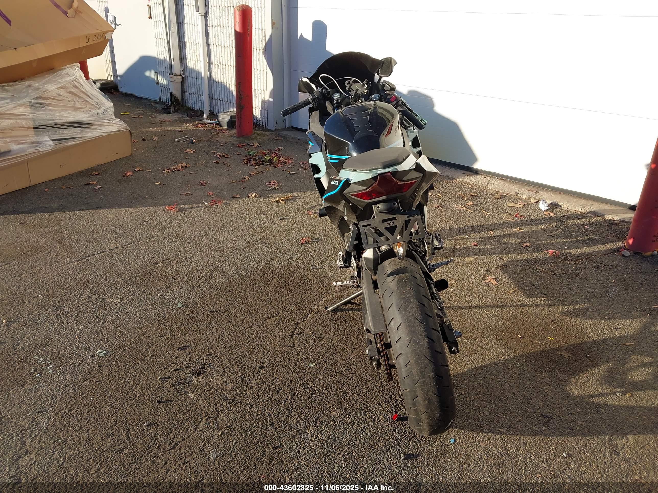 KAWASAKI EX400 image 6