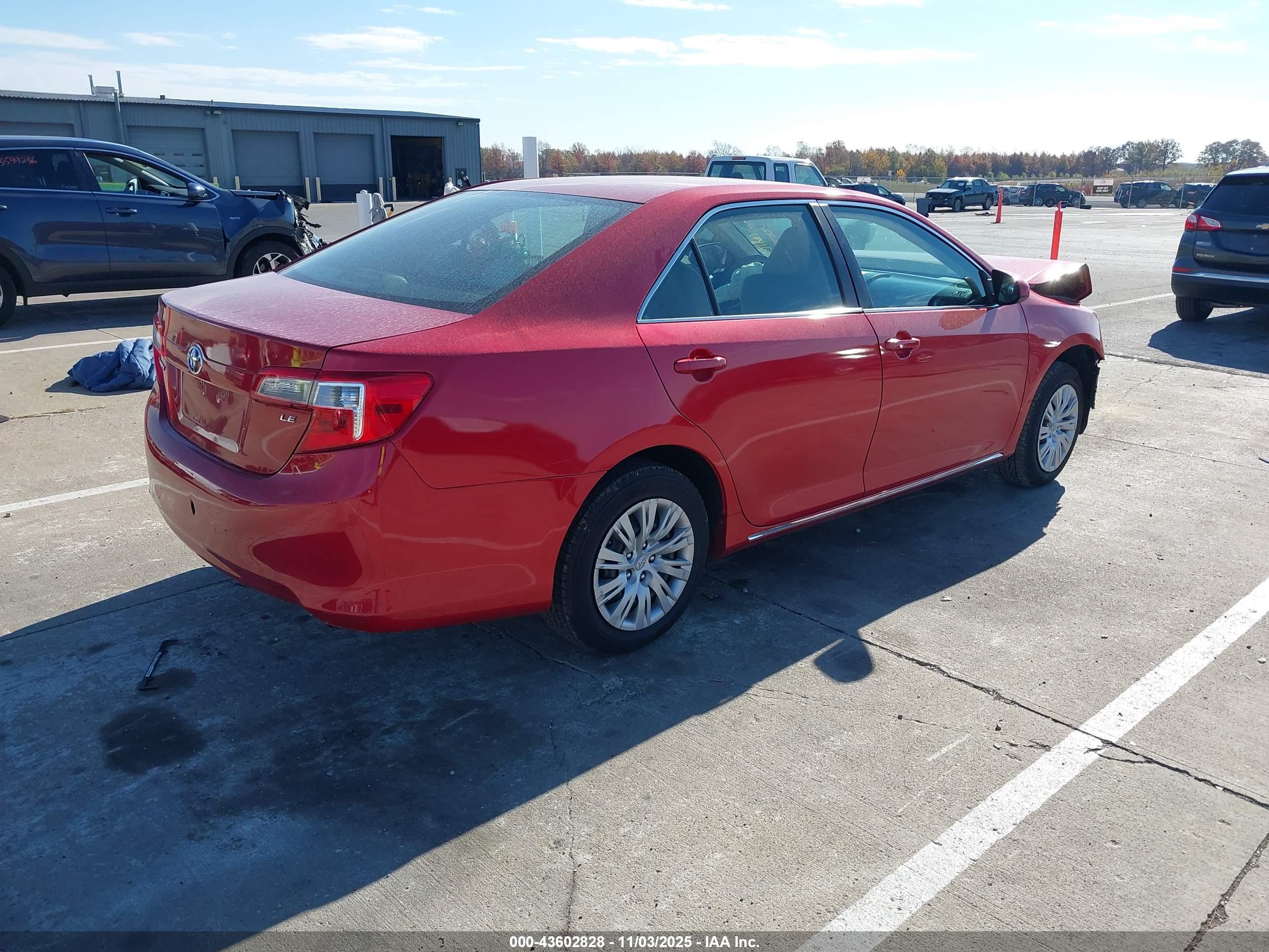 TOYOTA CAMRY image 4