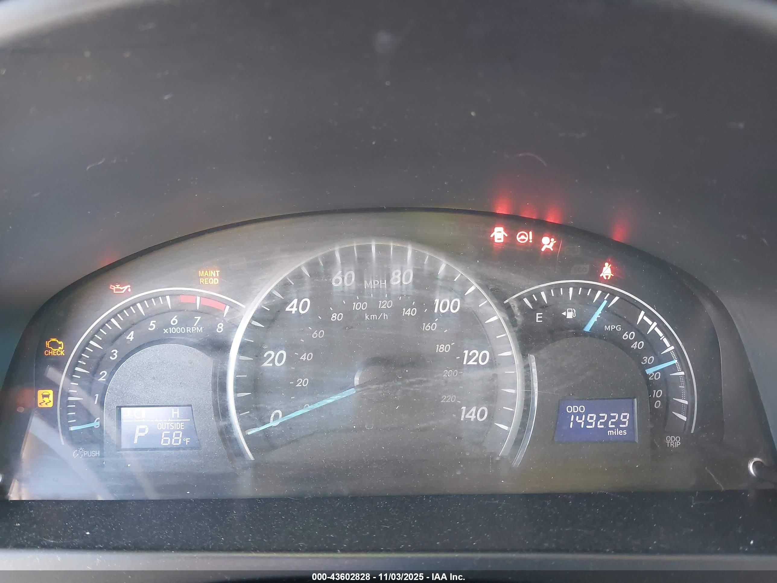 TOYOTA CAMRY image 7