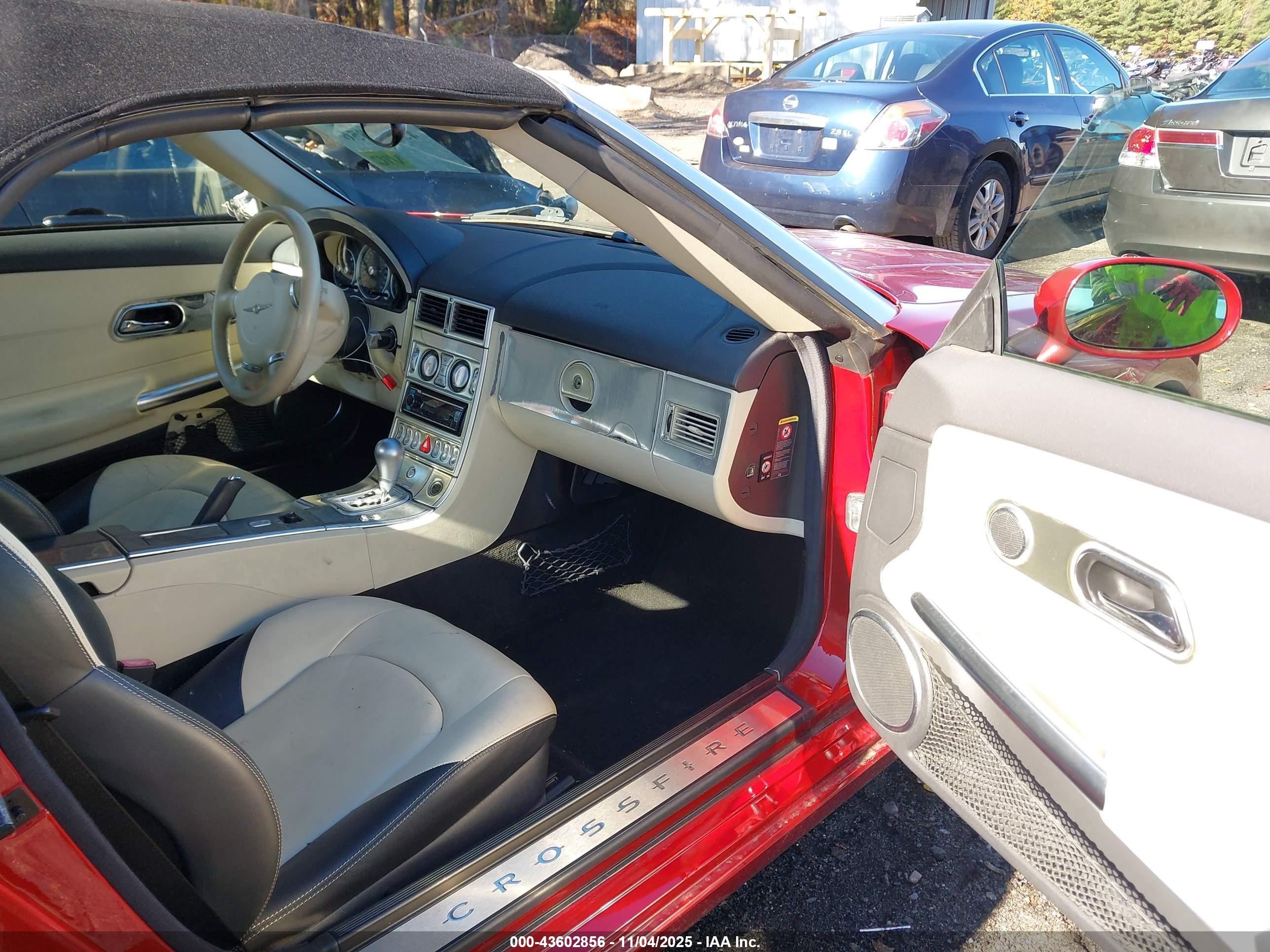 CHRYSLER CROSSFIRE image 5