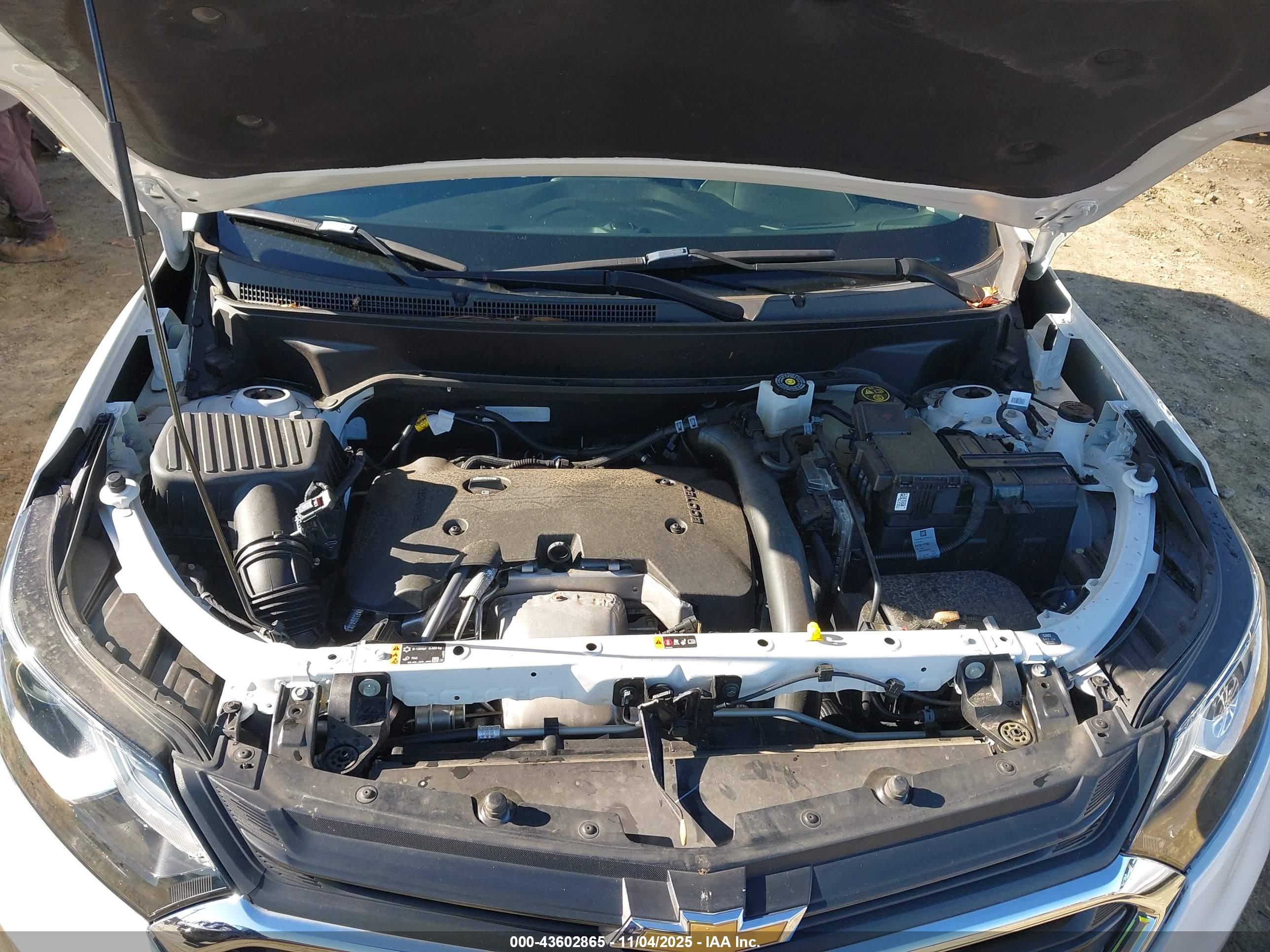 CHEVROLET EQUINOX image 10