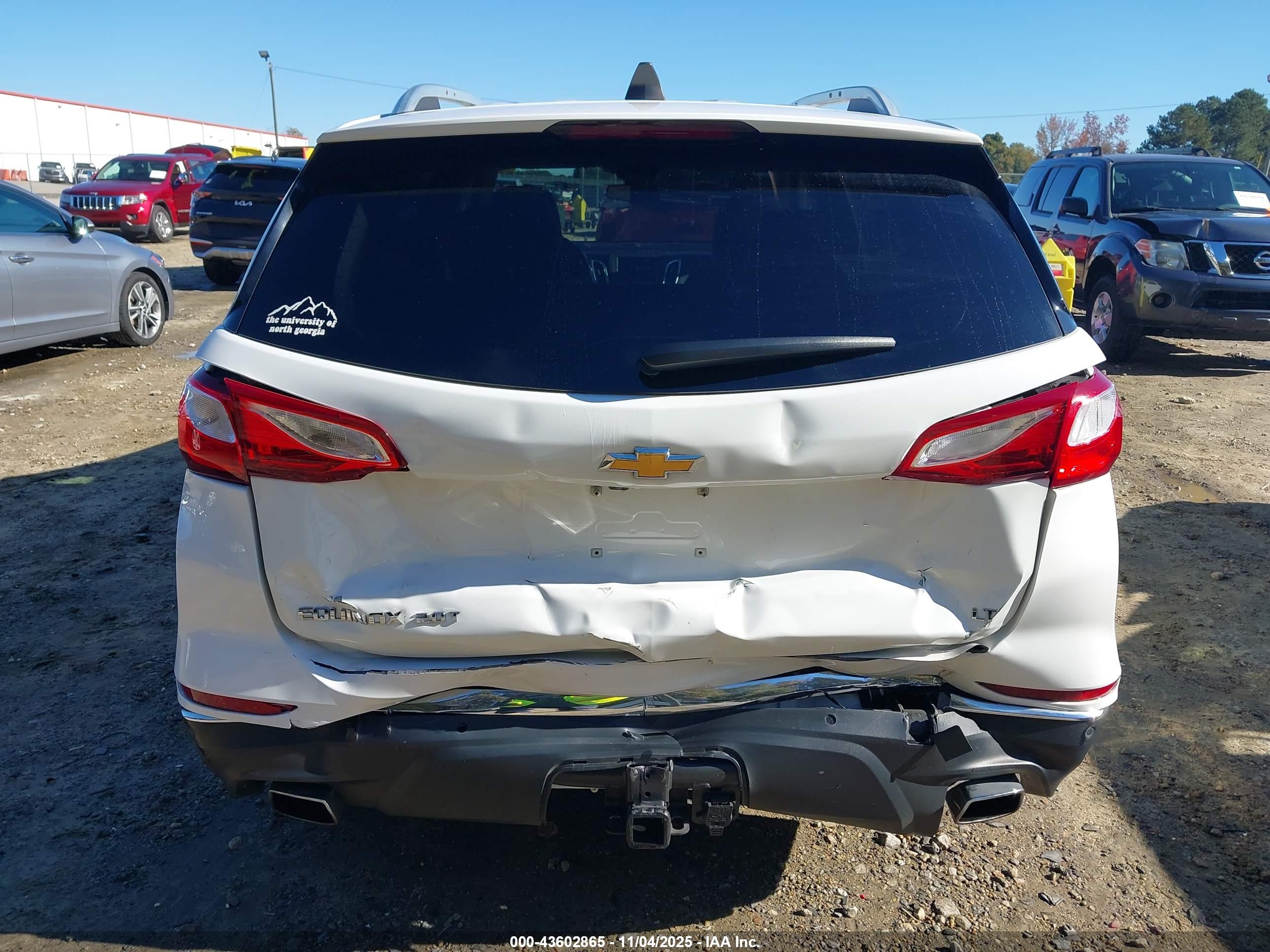 CHEVROLET EQUINOX image 6