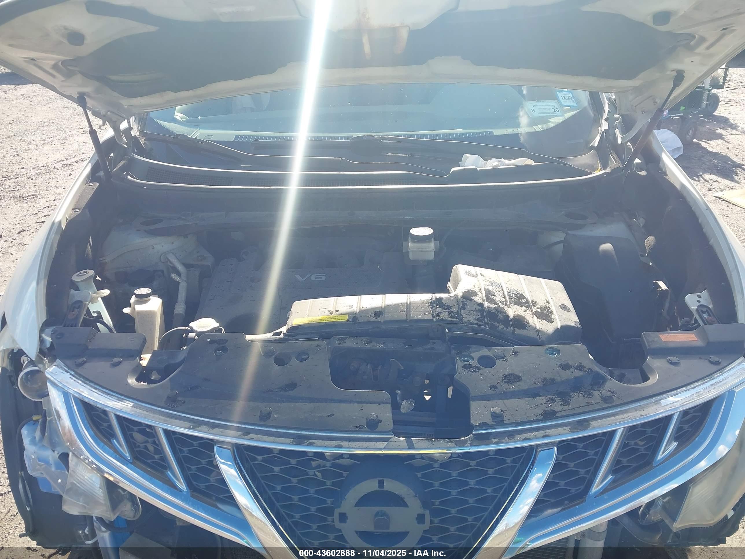NISSAN MURANO image 10