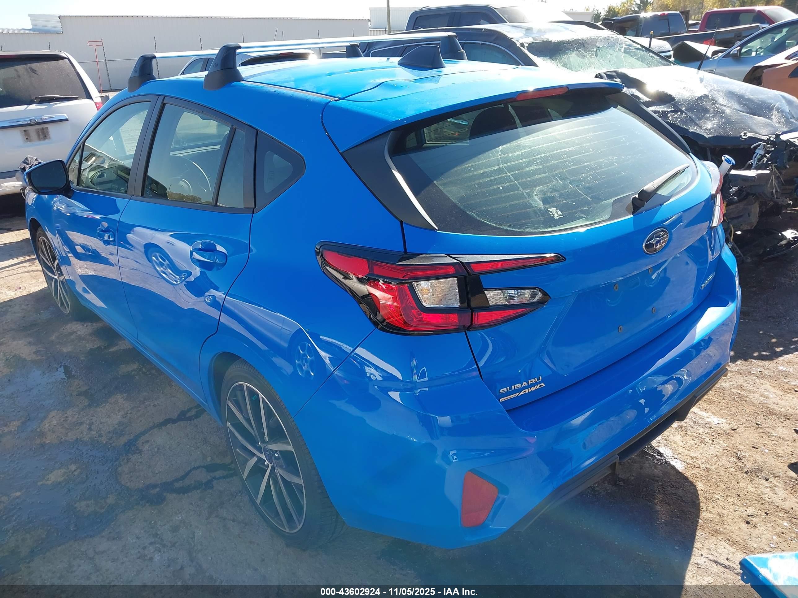 SUBARU IMPREZA image 3