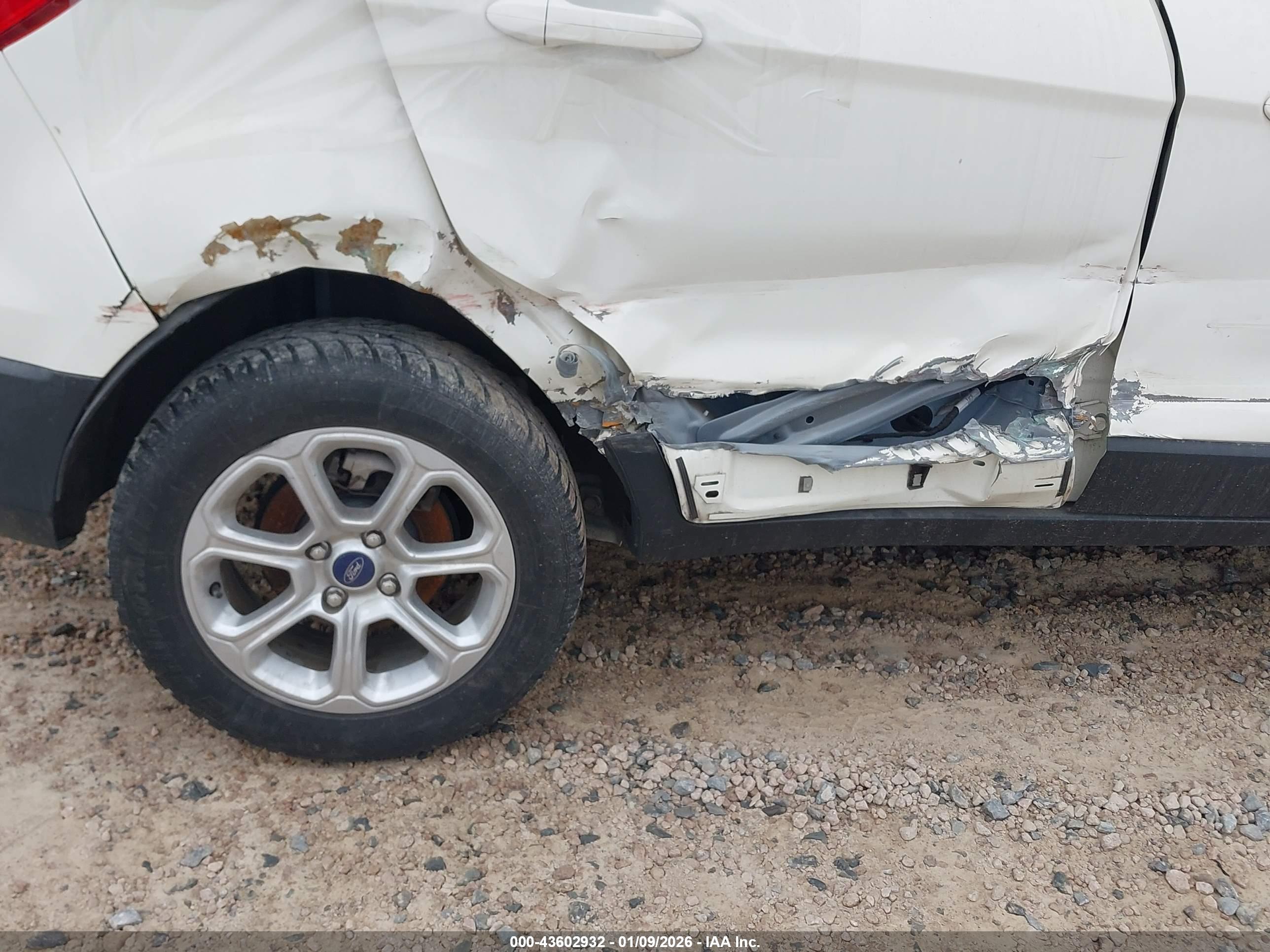FORD ECOSPORT image 6
