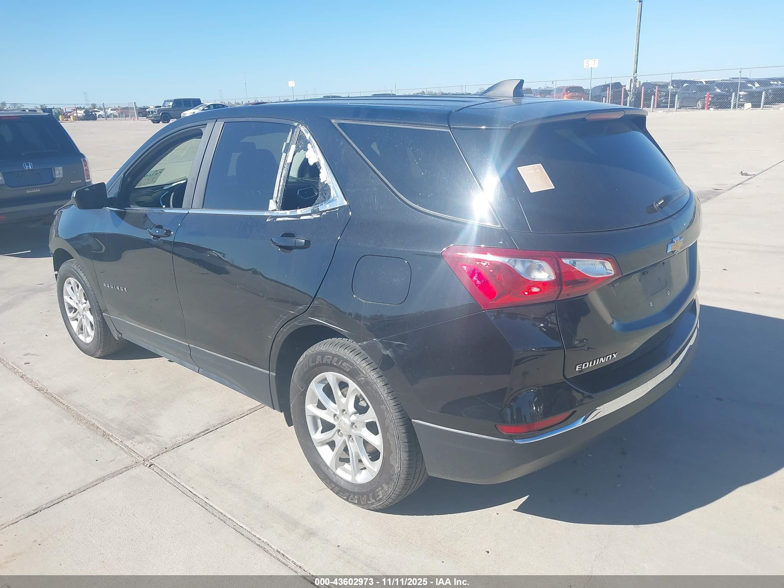 CHEVROLET EQUINOX image 3