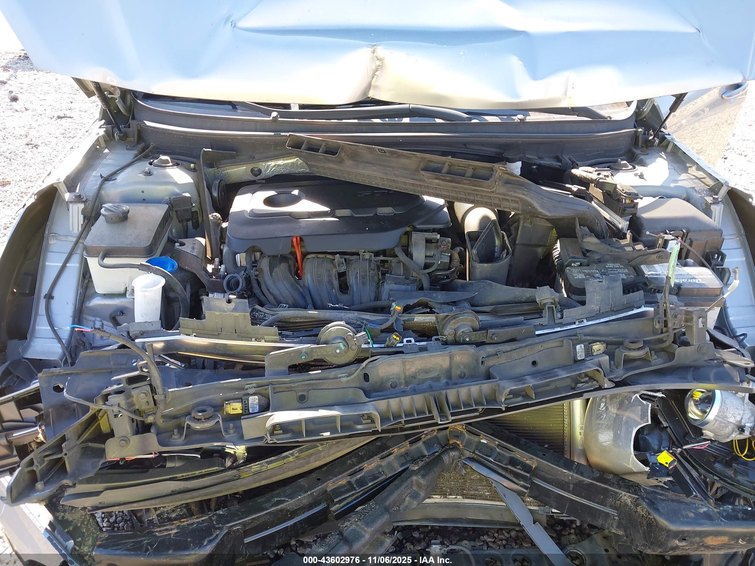 HYUNDAI SONATA image 10