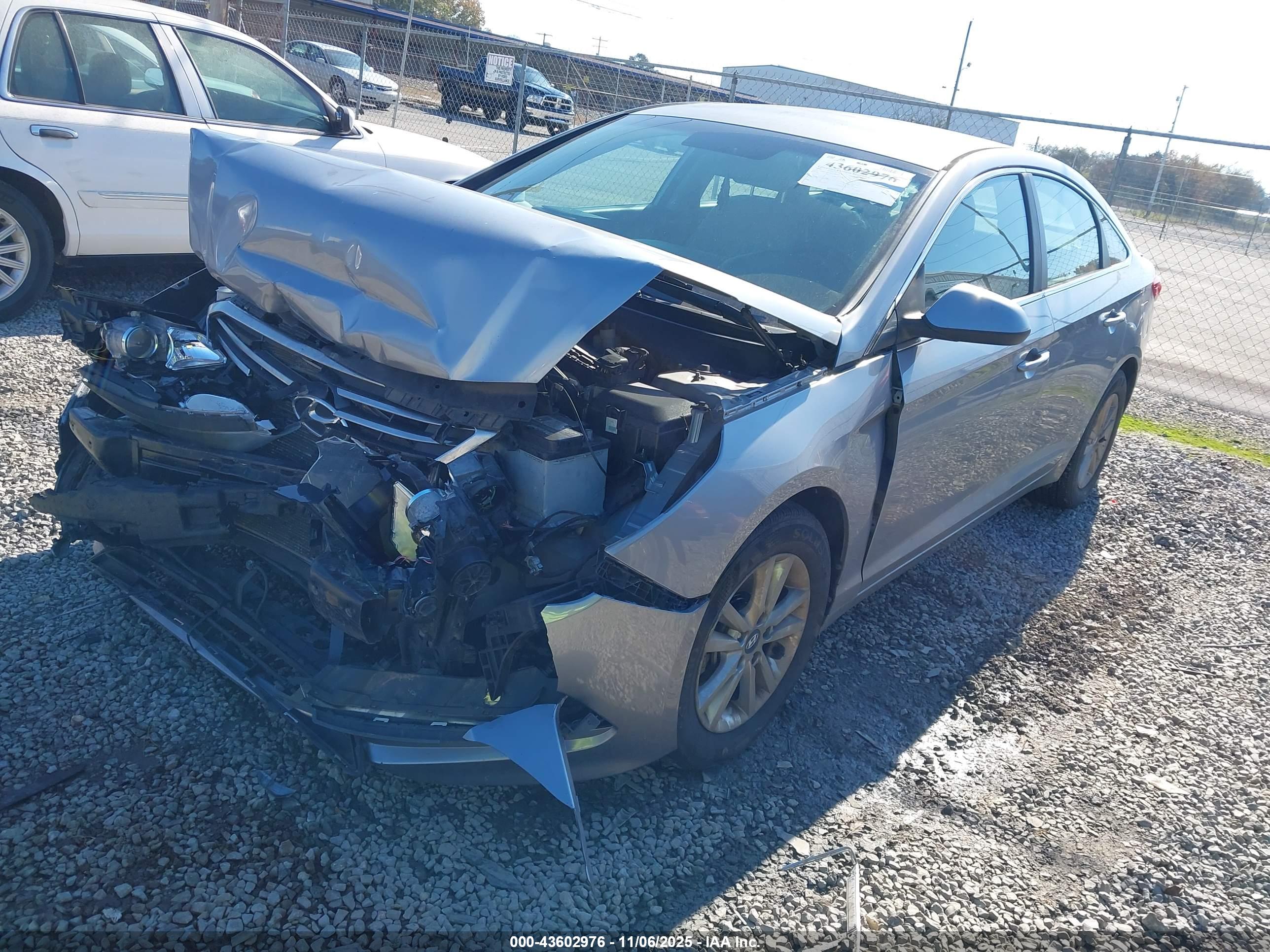 HYUNDAI SONATA image 2