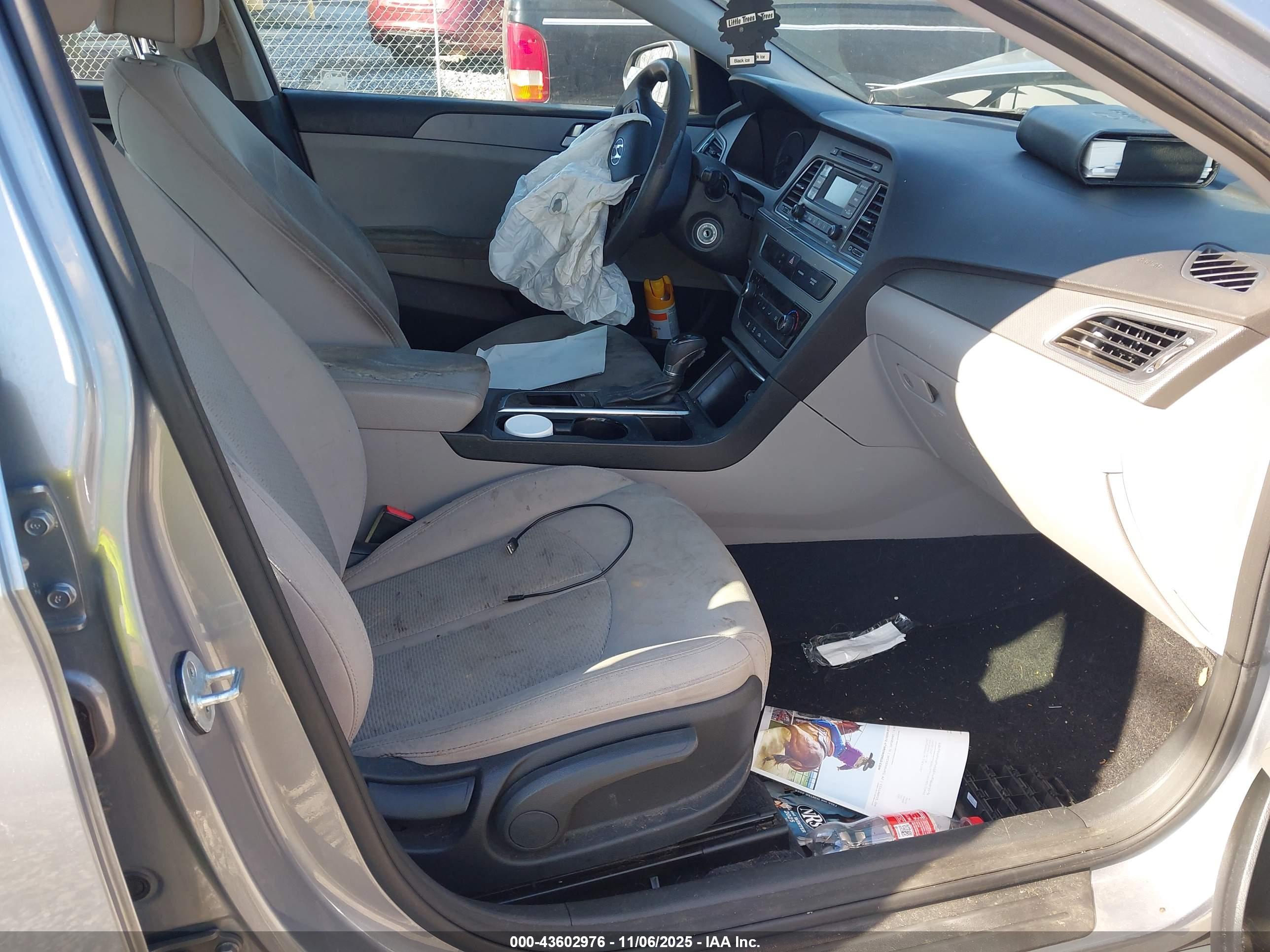 HYUNDAI SONATA image 5