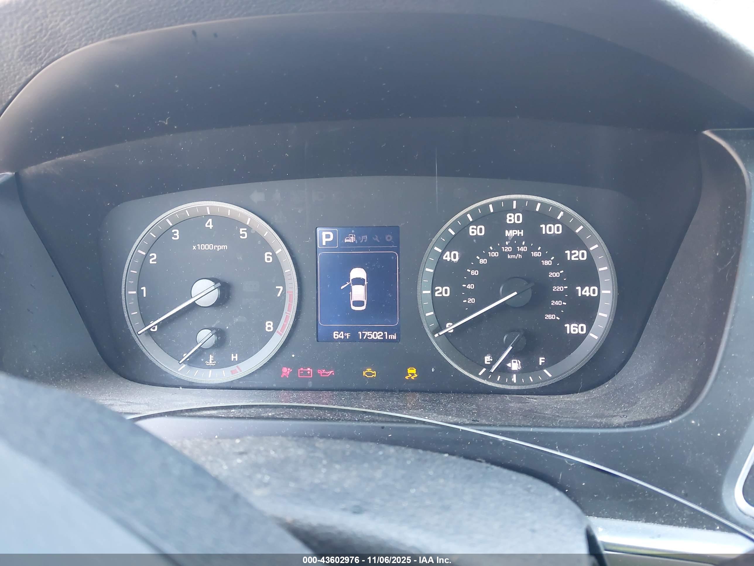 HYUNDAI SONATA image 7