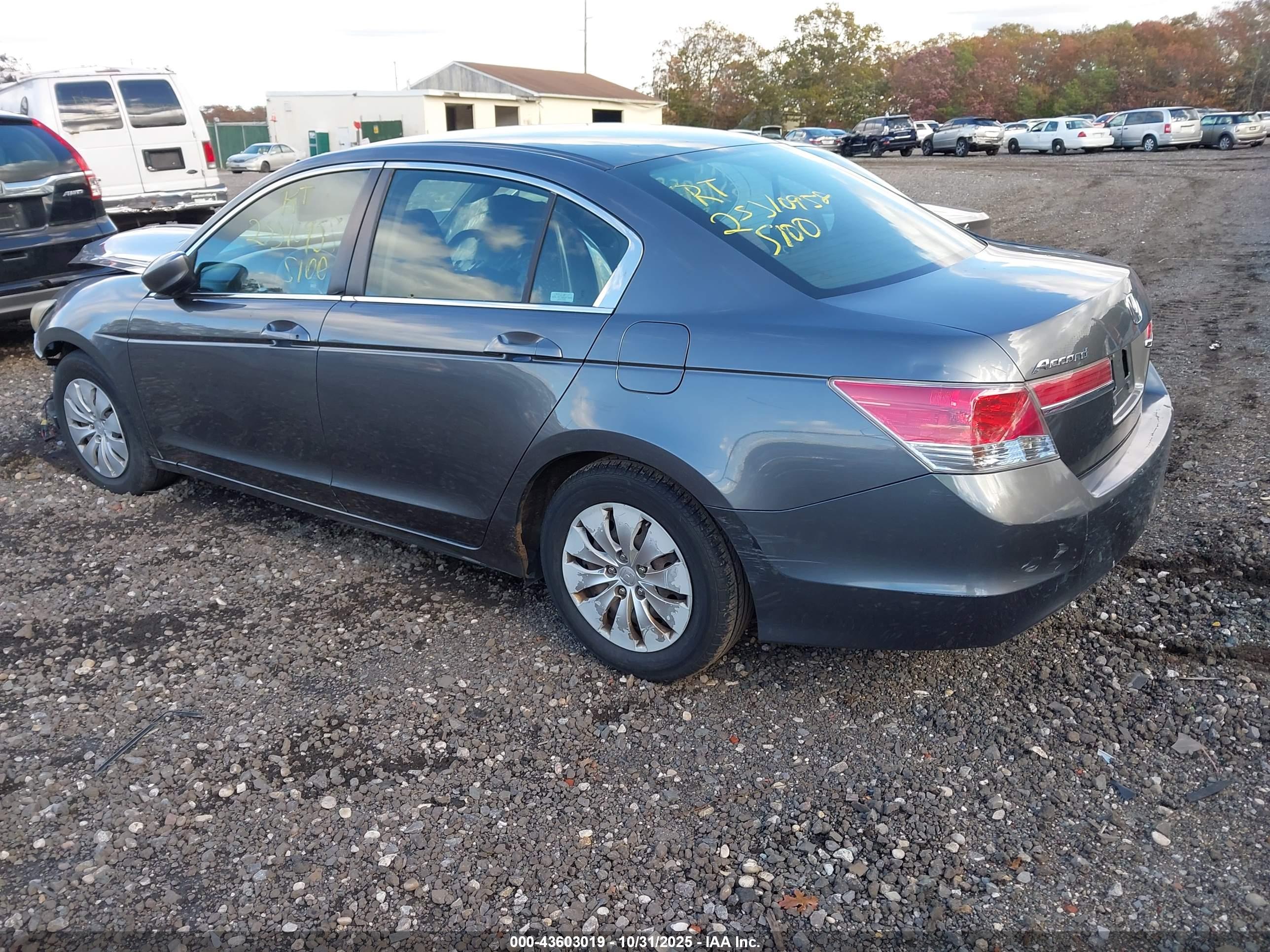 HONDA ACCORD image 3